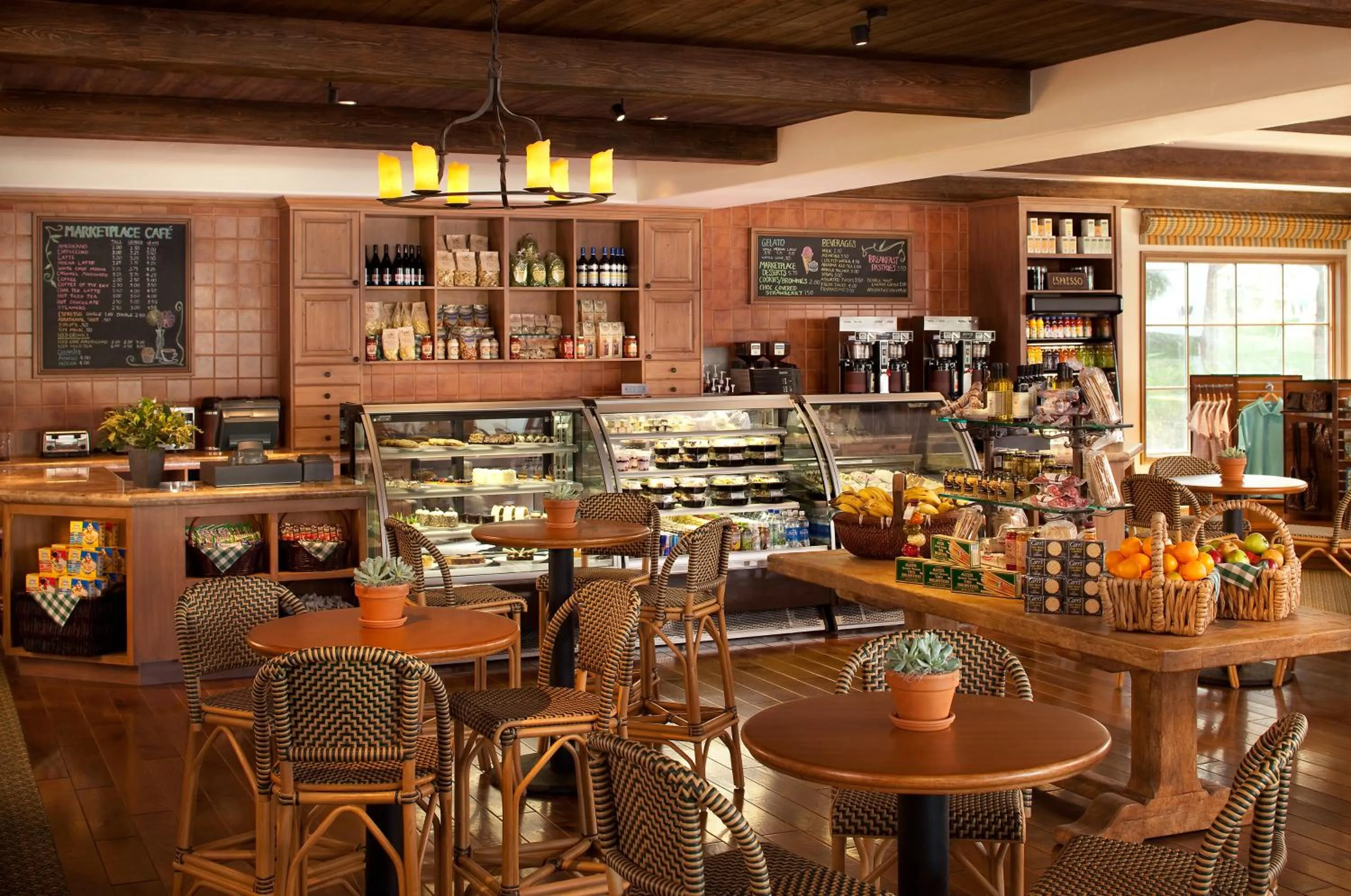 Restaurant/places to eat in Arizona Grand Resort