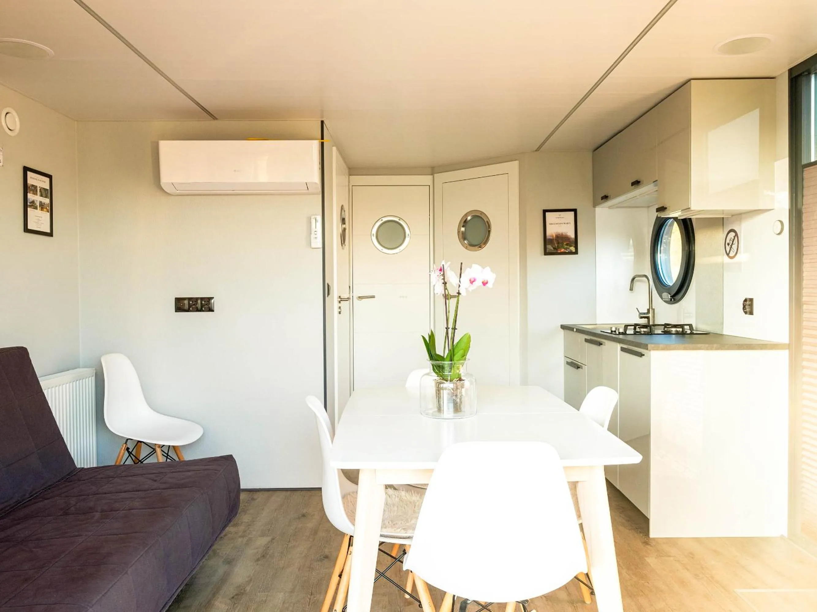 Kitchen or kitchenette in Hotel Wartosław