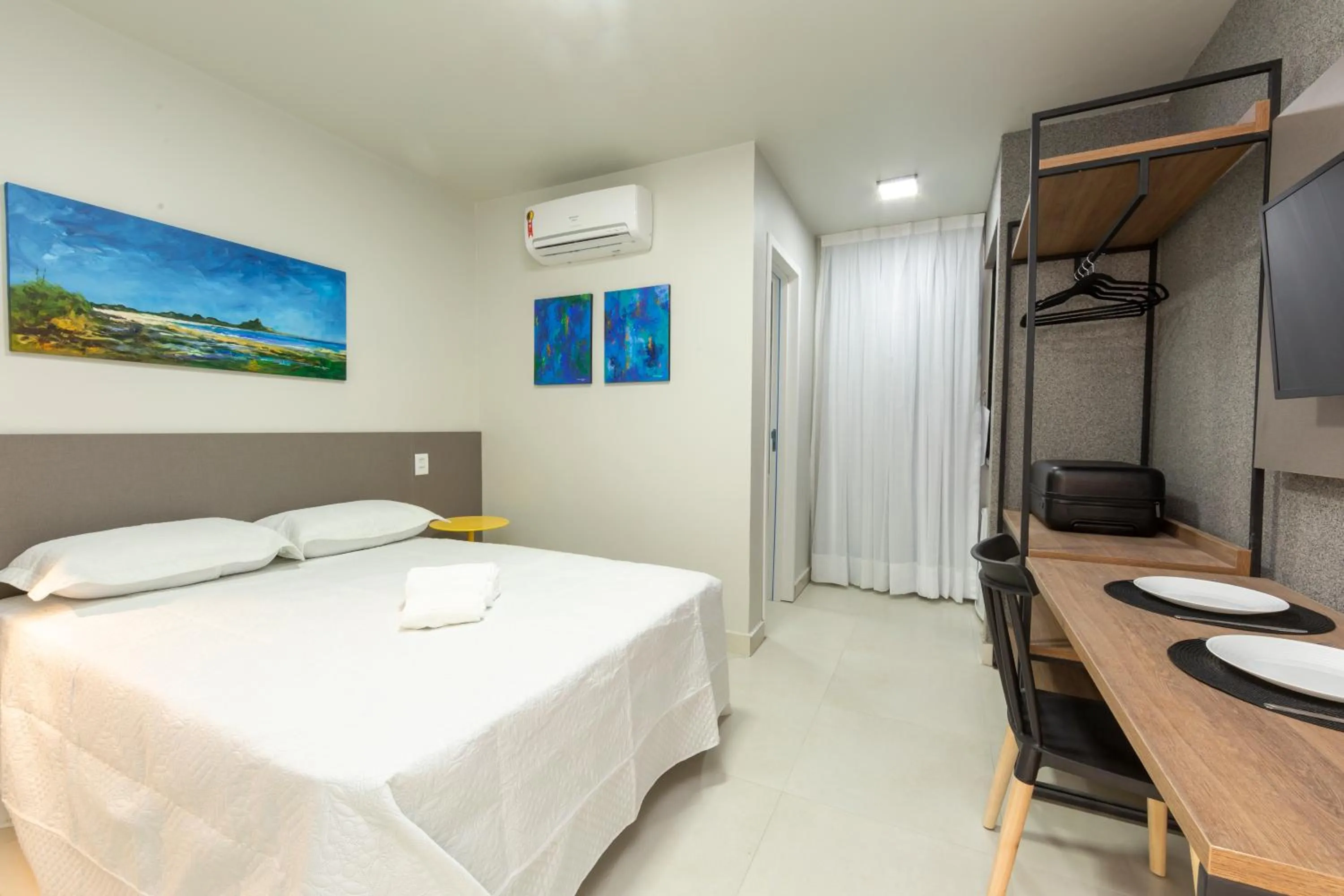 Bedroom, Bed in Liiv Cobogó - Natal Ponta Negra