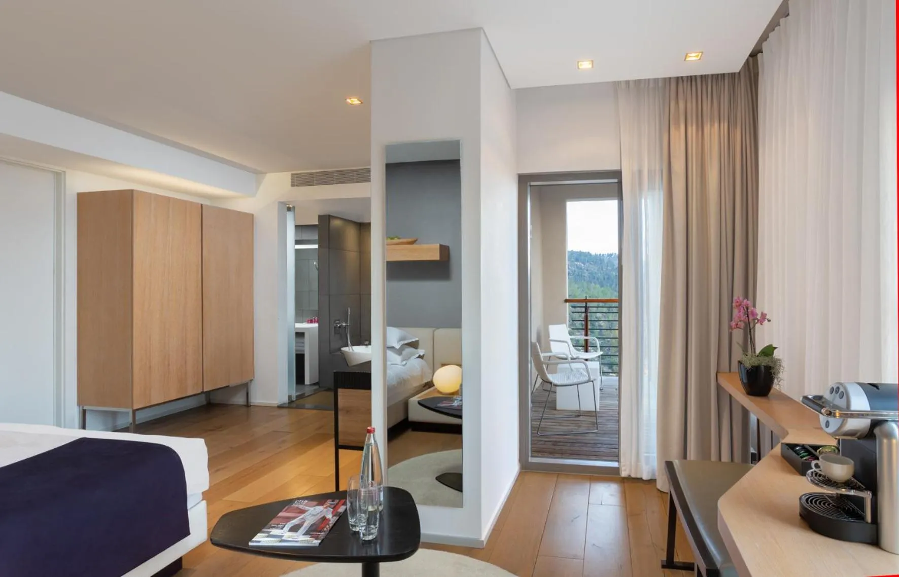 Living room in Cramim by Isrotel Exclusive