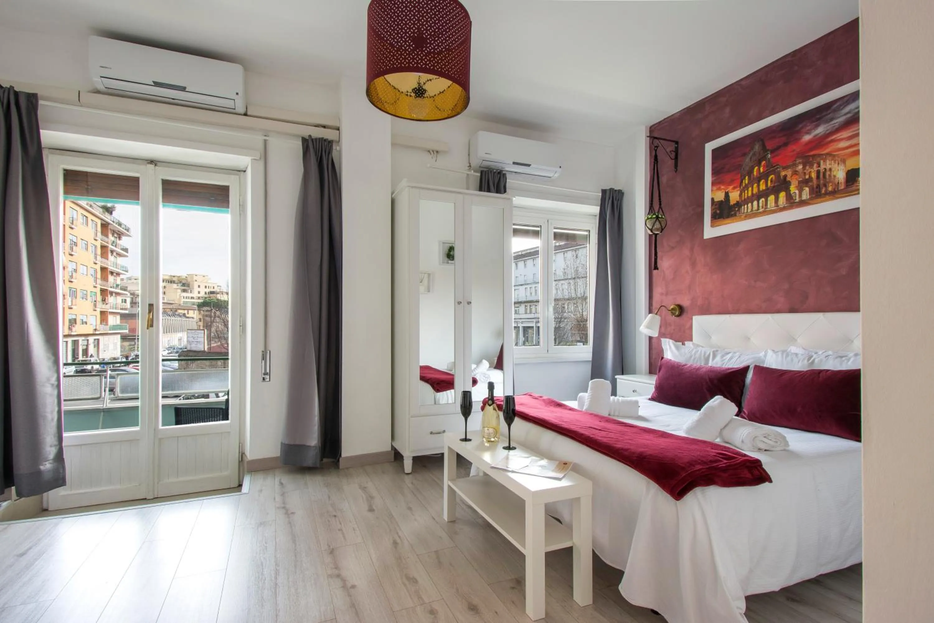 Bed in Piccolo Hotel Boutique