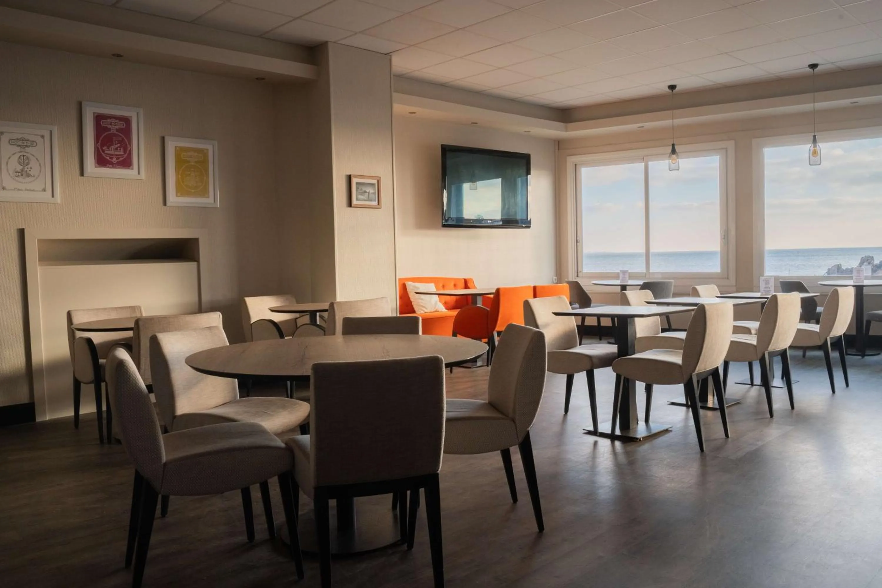 Breakfast in Best Western Hotel De La Plage Saint Marc sur Mer