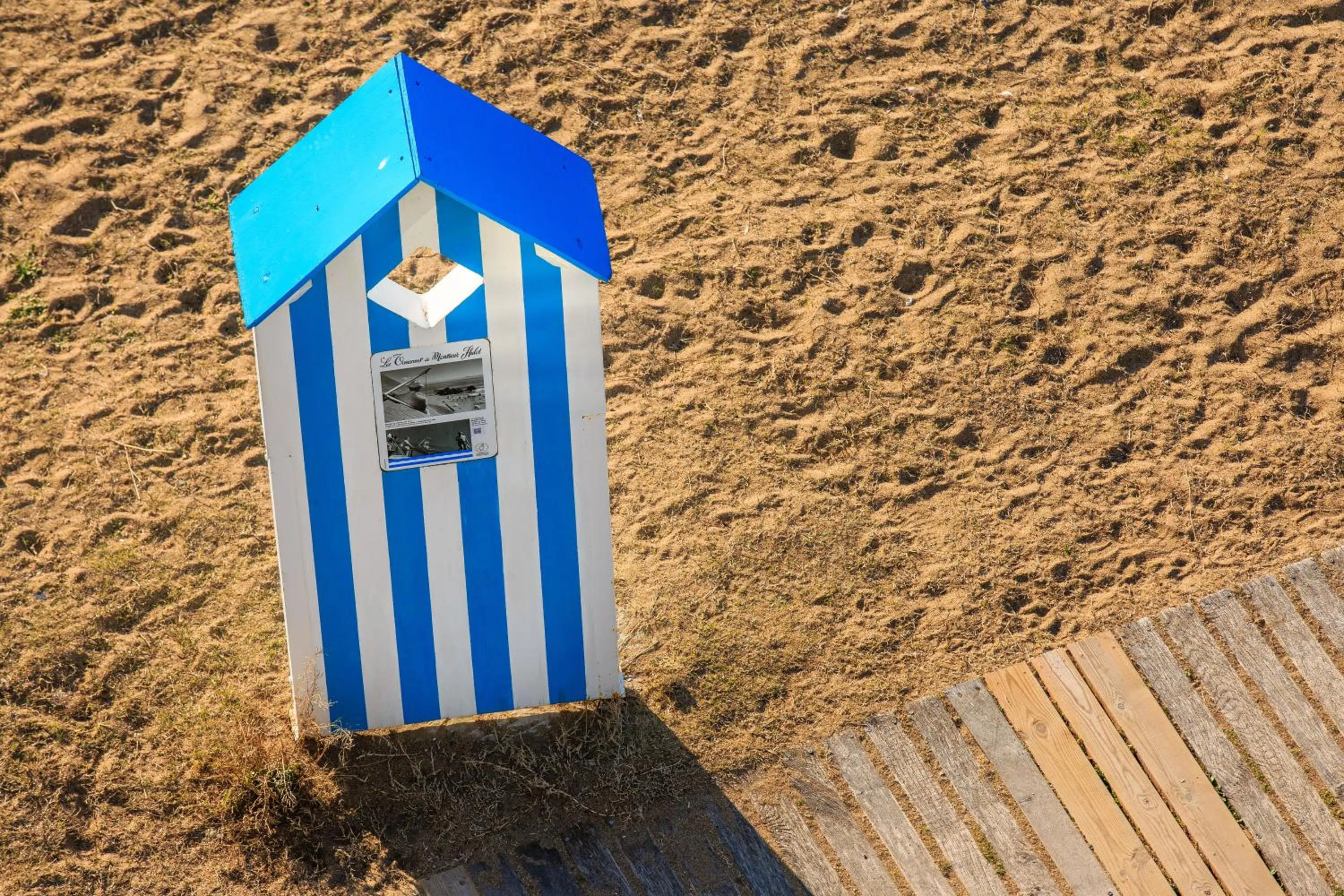 Street view in Best Western Hotel De La Plage Saint Marc sur Mer