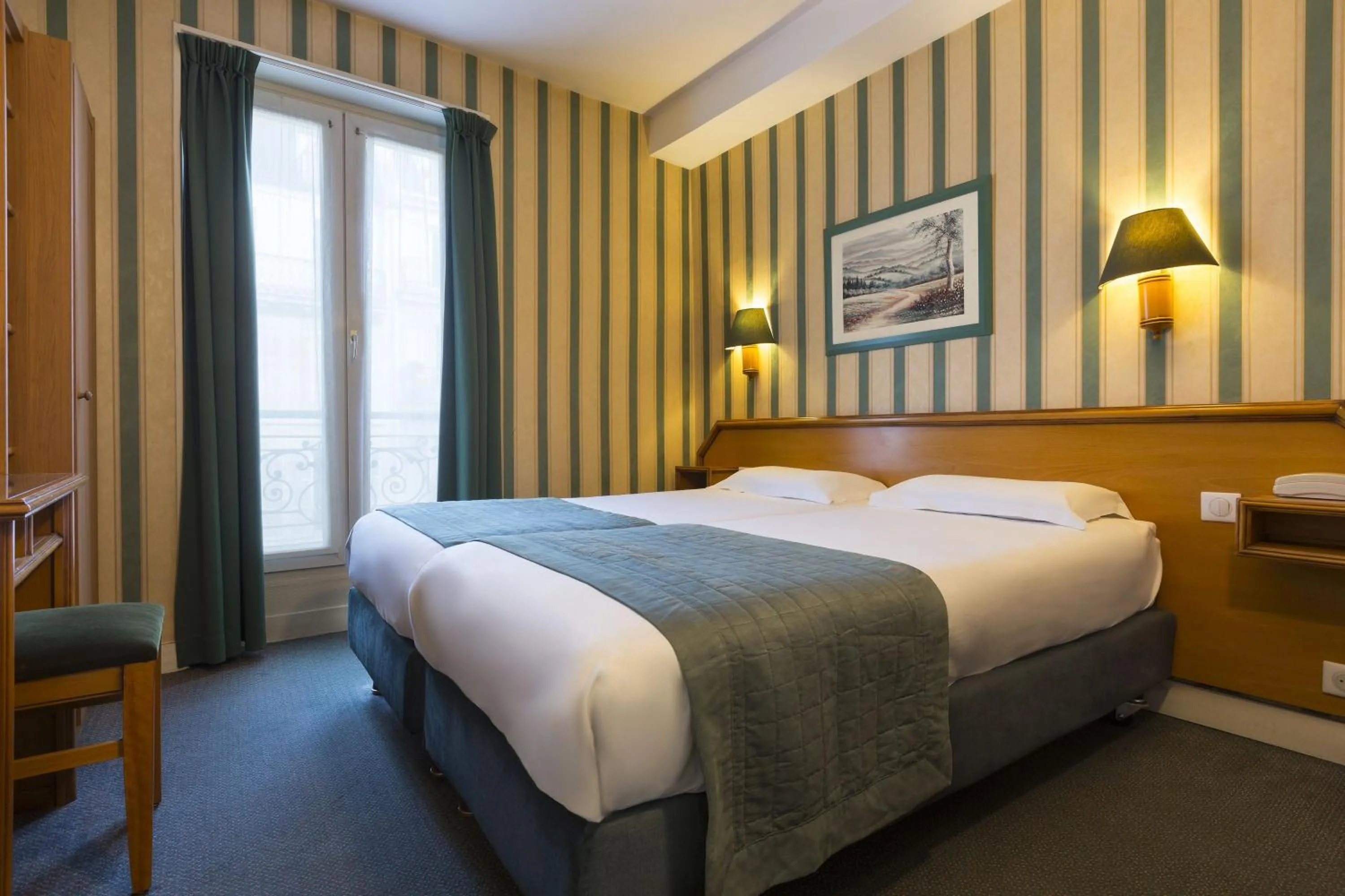 Bedroom, Bed in Maison Du Pré