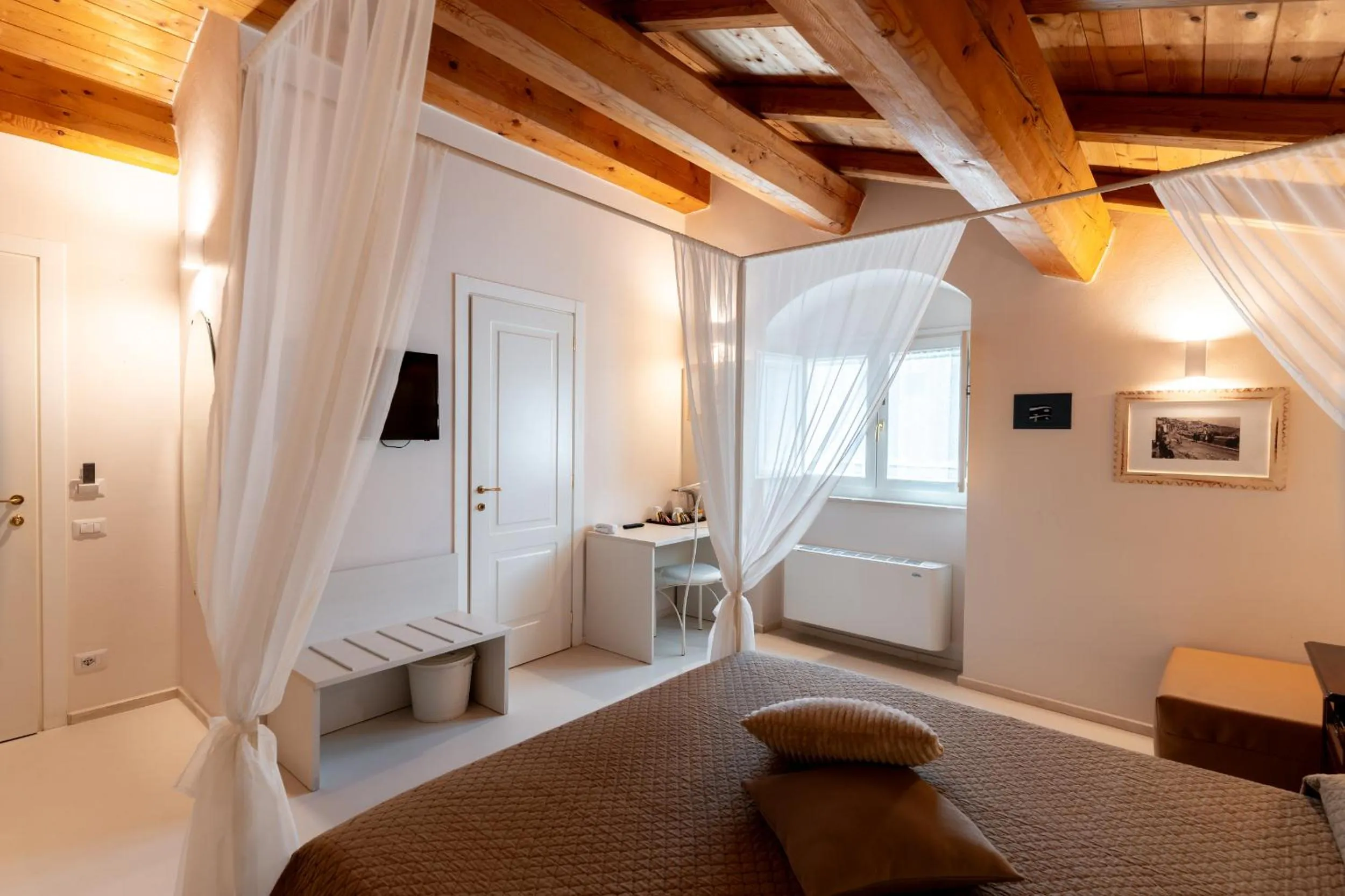 Bedroom, Bed in Il Belvedere