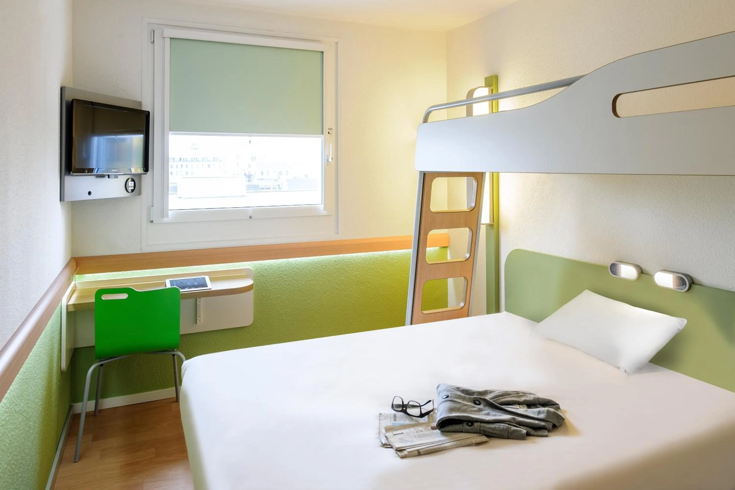 Photo of the whole room, Bed in Ibis budget Wien Sankt Marx