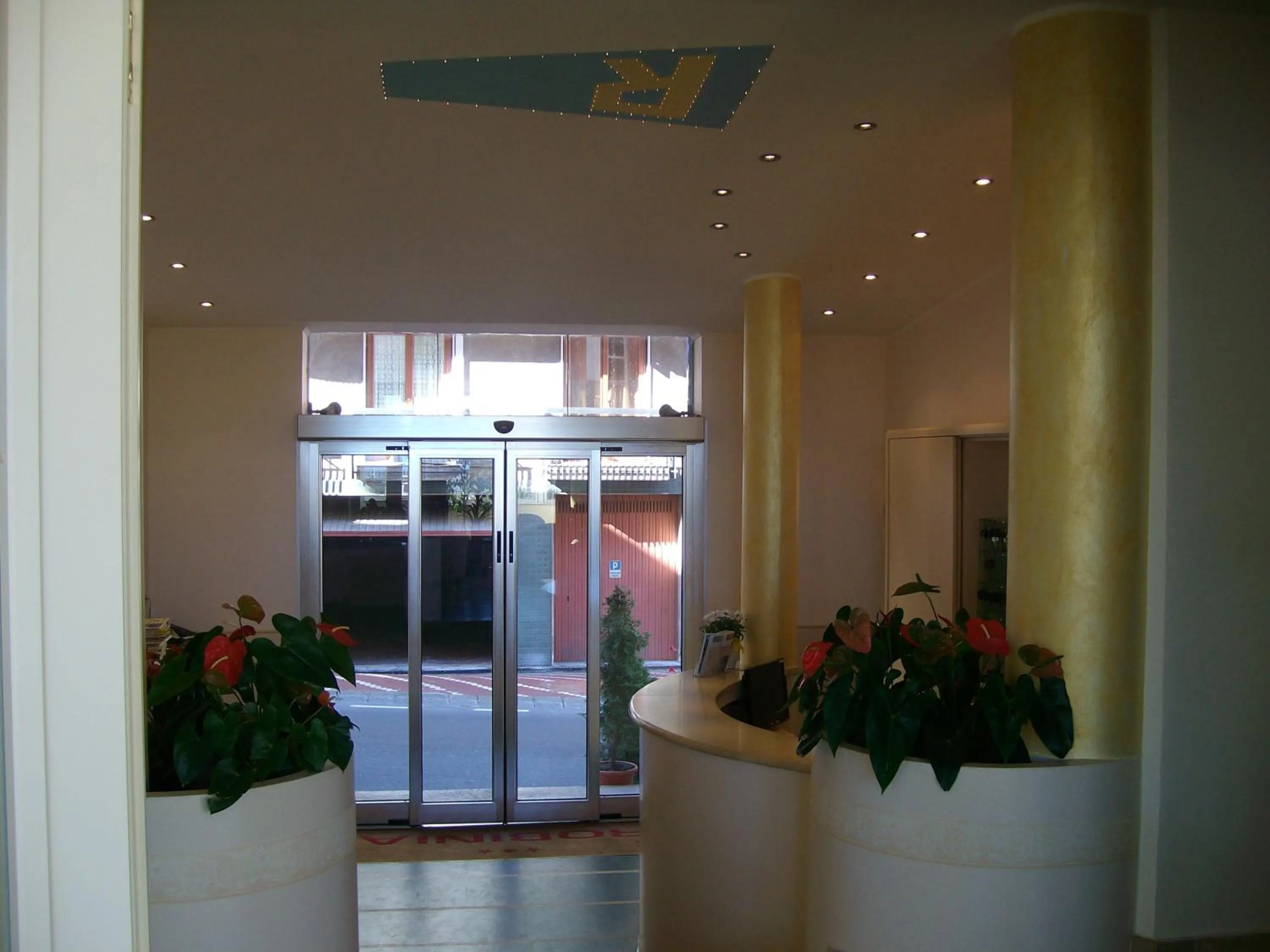 Day in Hotel Robinia