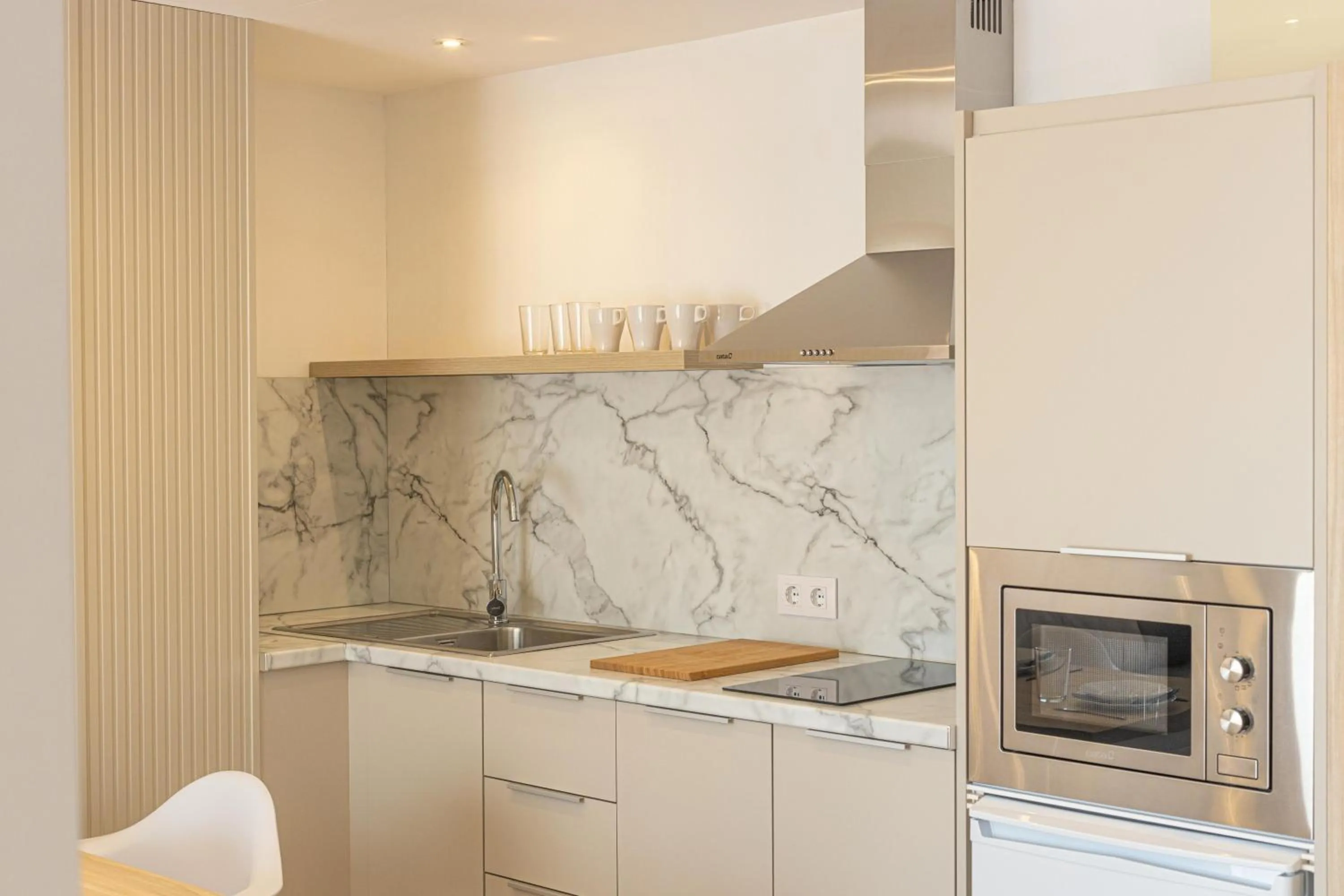 Kitchen or kitchenette in Martinez Apartments