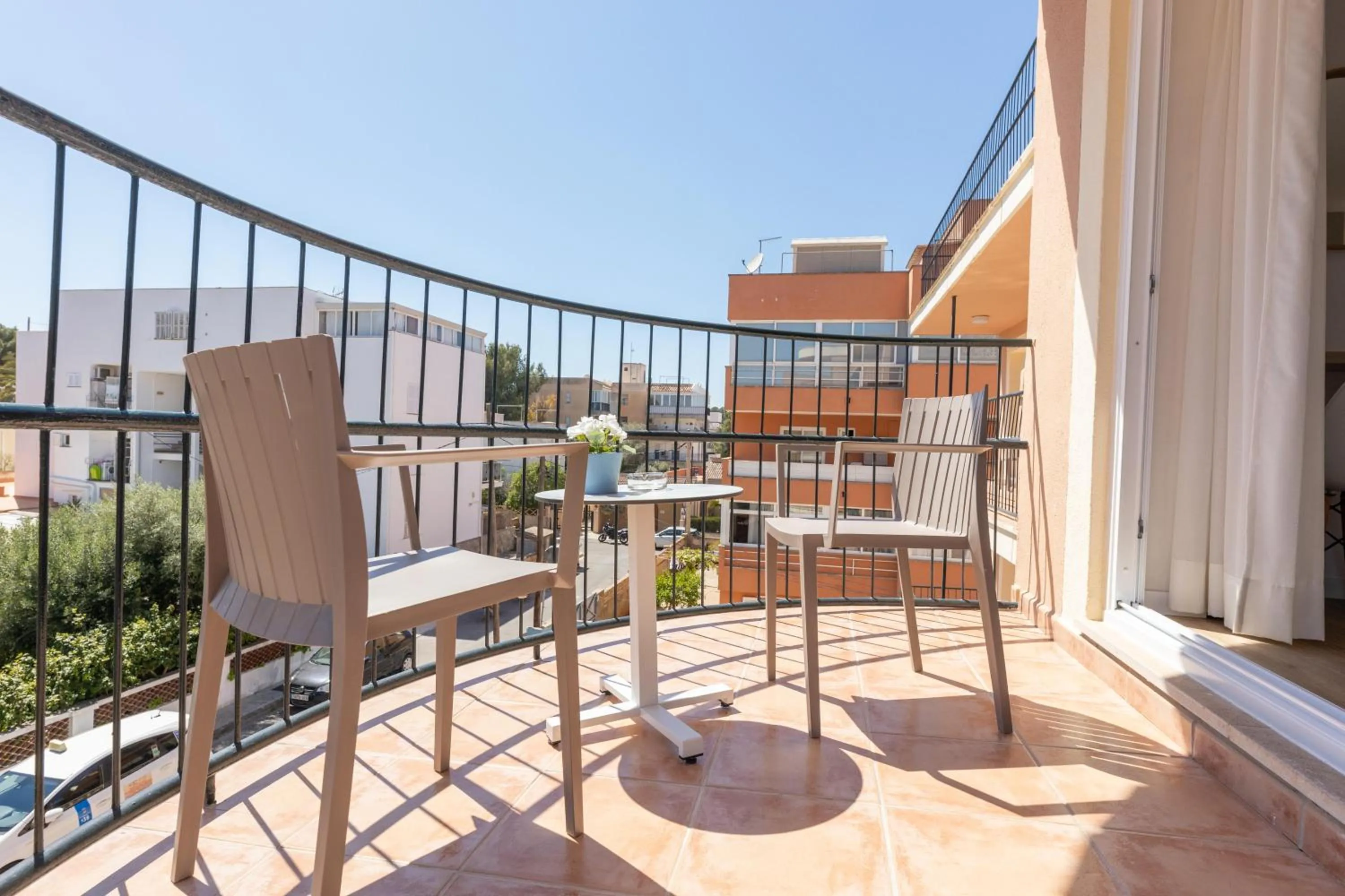 Balcony/Terrace in Martinez Apartments