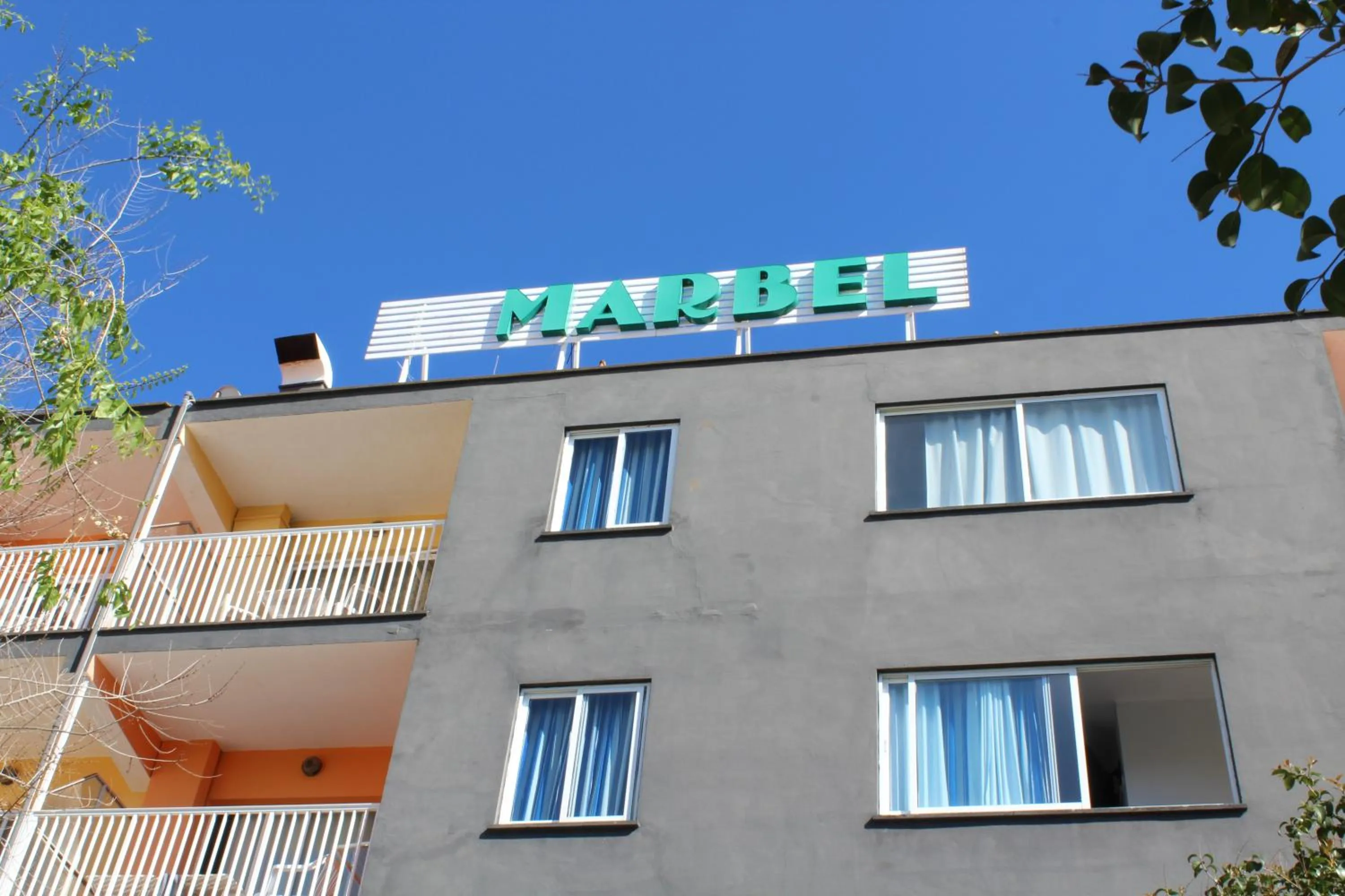Facade/entrance in Hotel Marbel
