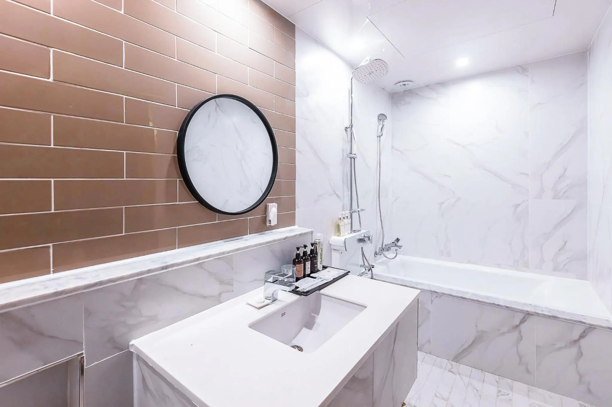 Browndot Hotel Sasang Renecite