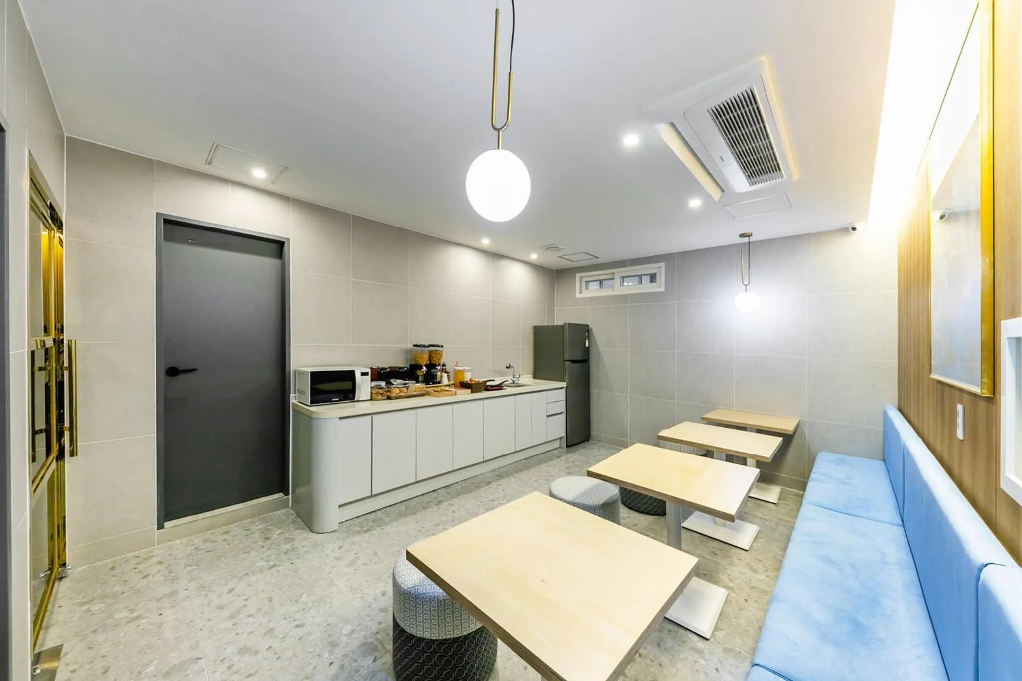 Property building in Browndot Hotel Sasang Renecite