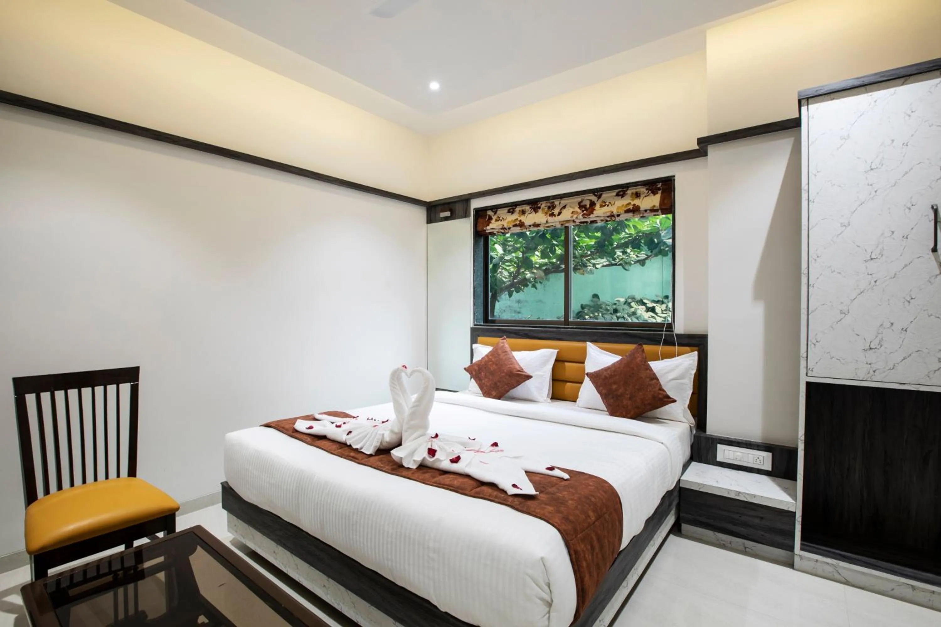 Bedroom, Bed in Megh Residency Navi Mumbai