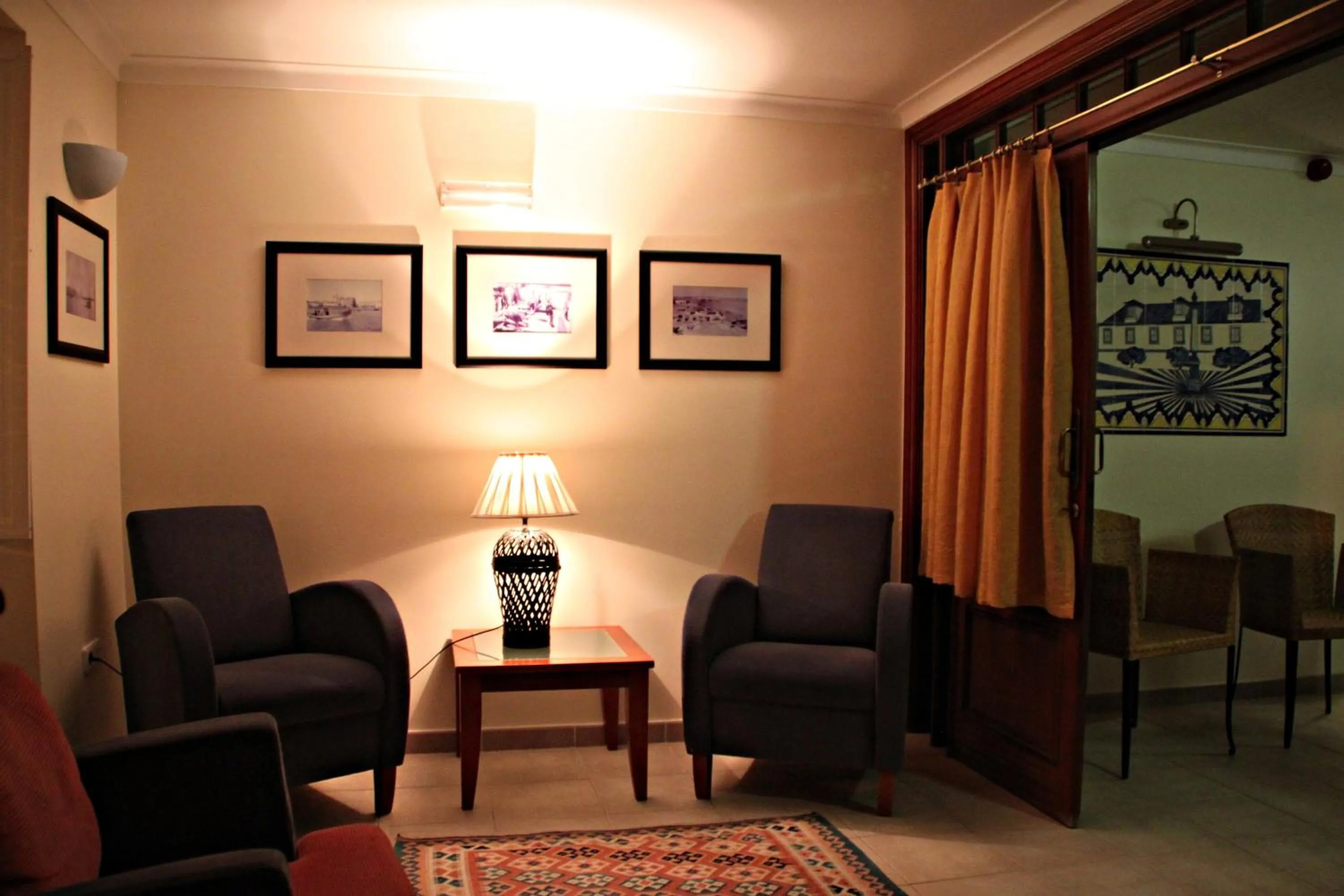 Communal lounge/ TV room in Villa Marquez