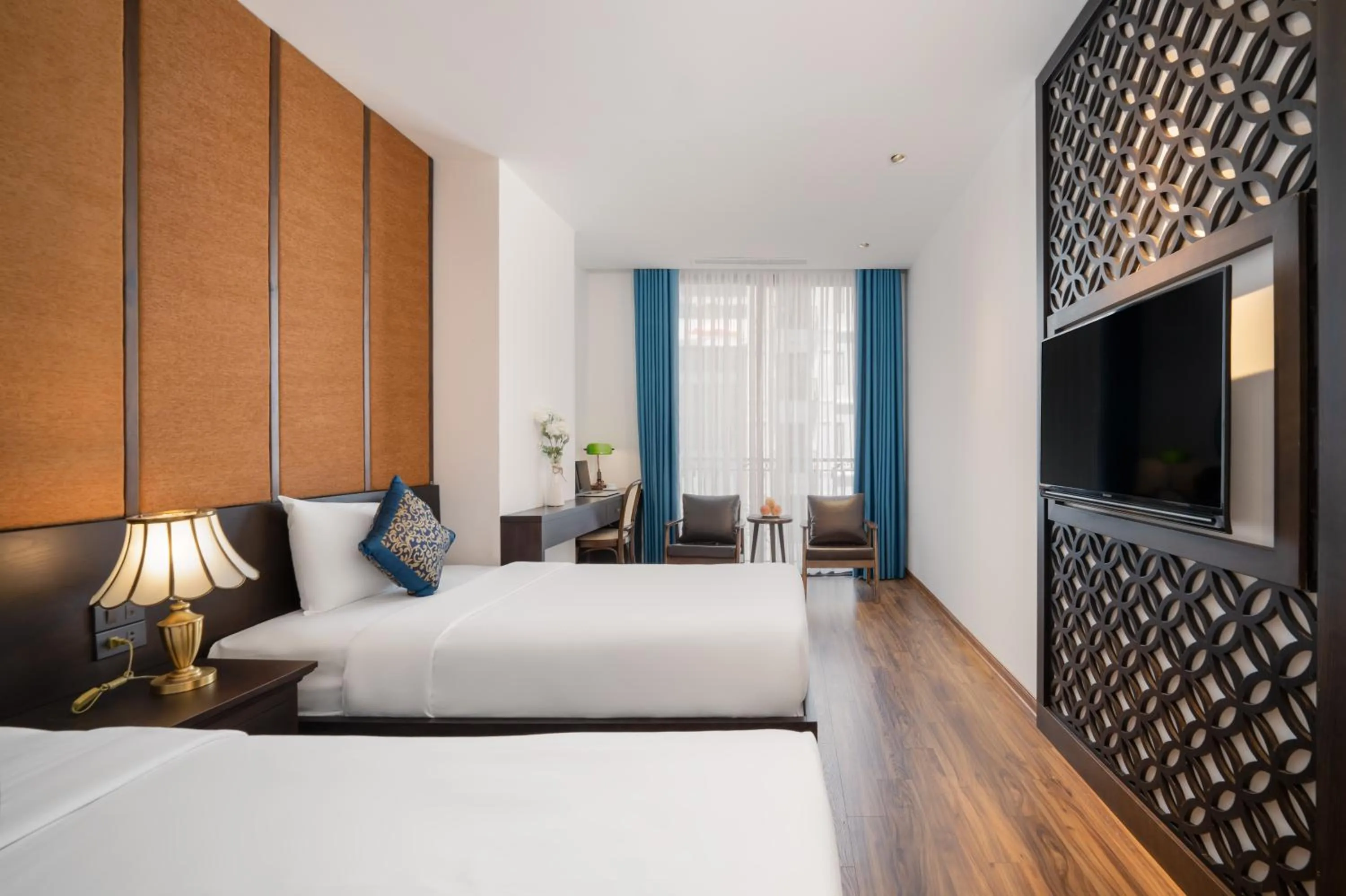 Communal lounge/ TV room, Bed in Señorita Boutique Hotel