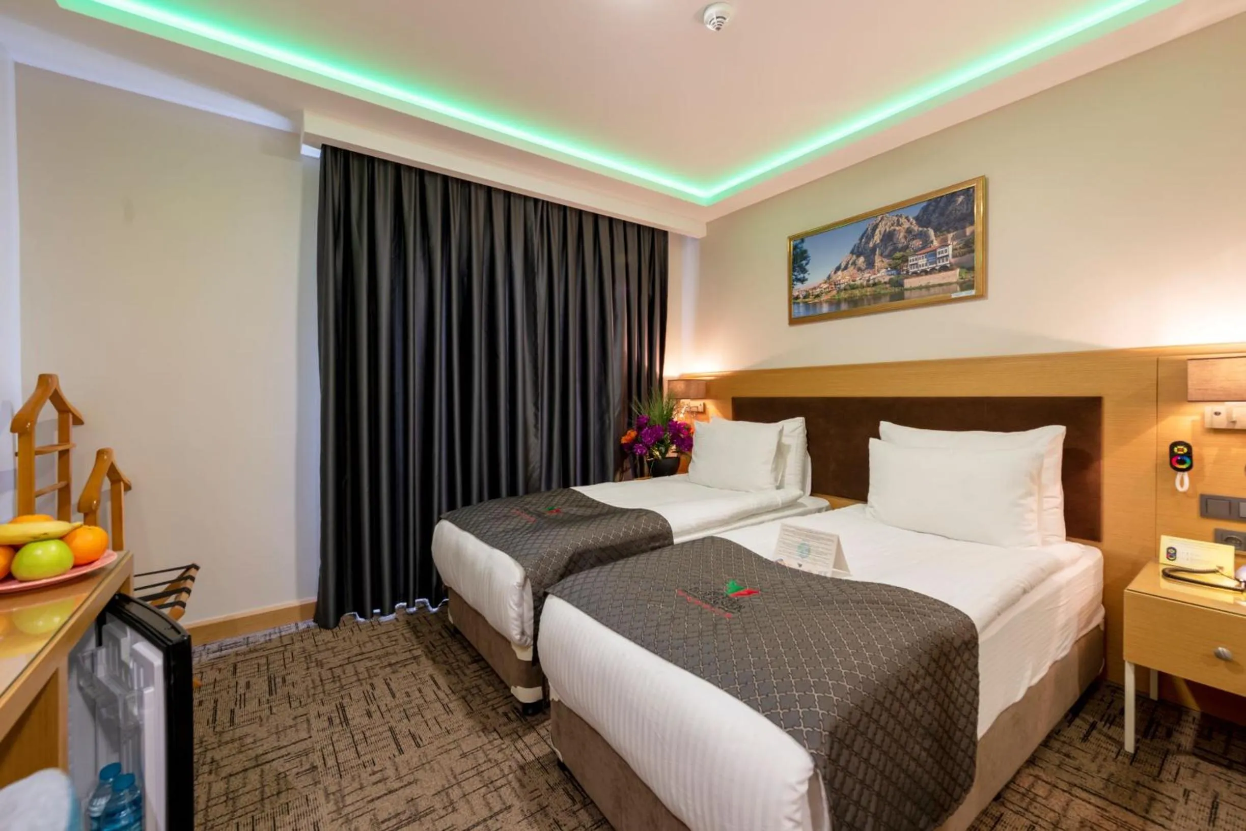 Bed in Hotel Boursier 2 & Spa