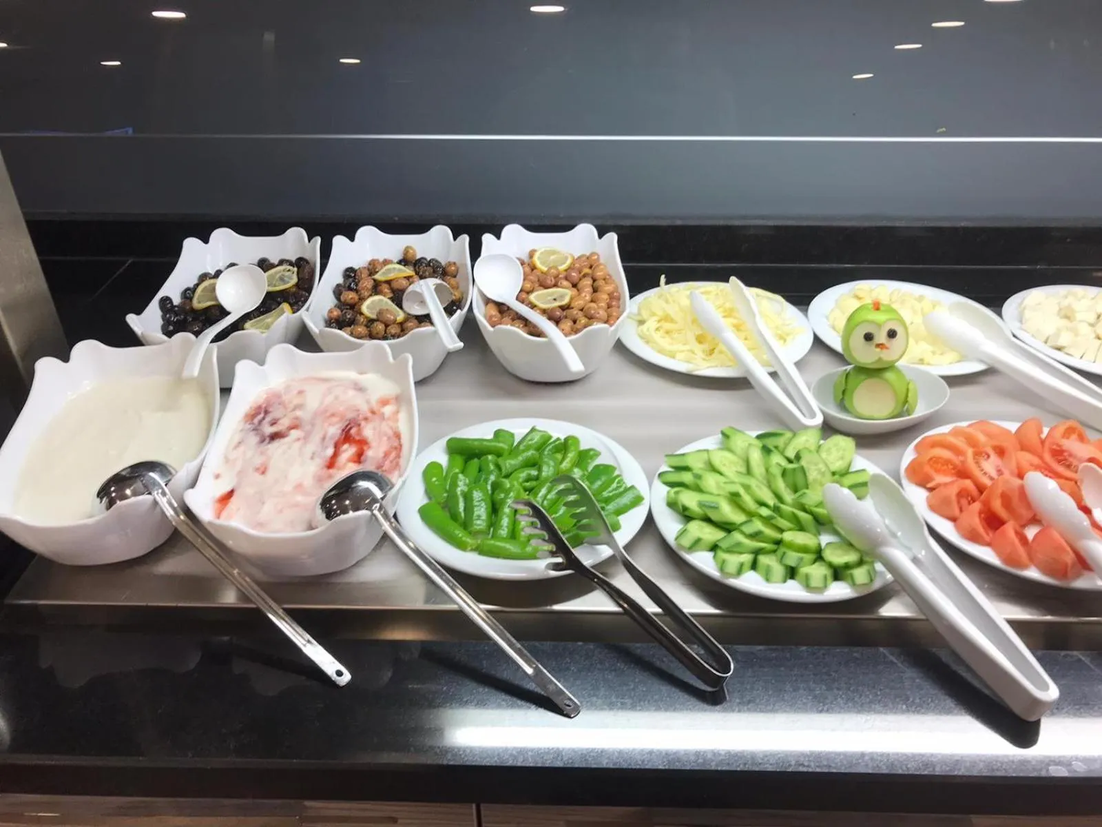 Food and drinks in Hotel Boursier 2 & Spa