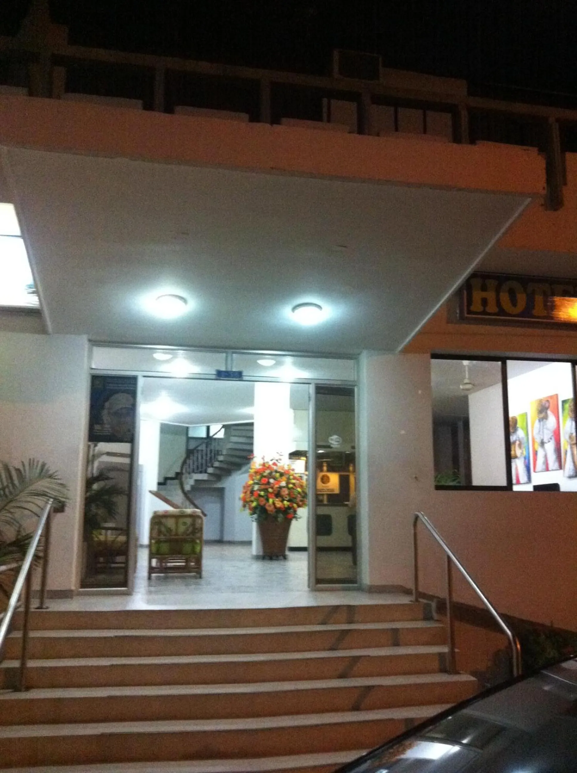 Facade/entrance in Hotel Betoma