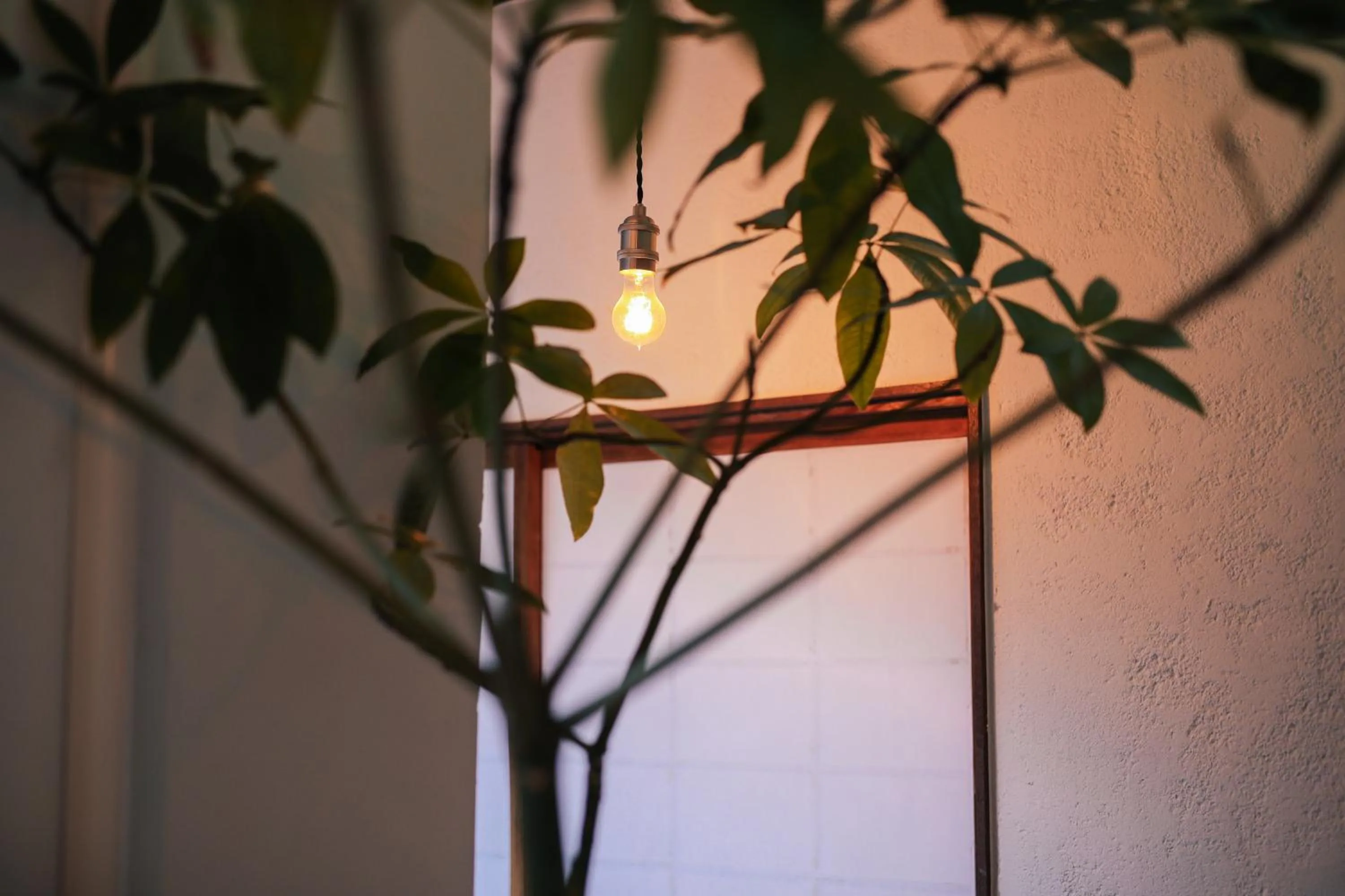 Decorative detail in chAho Hostel Nirasaki / Outdoor Base