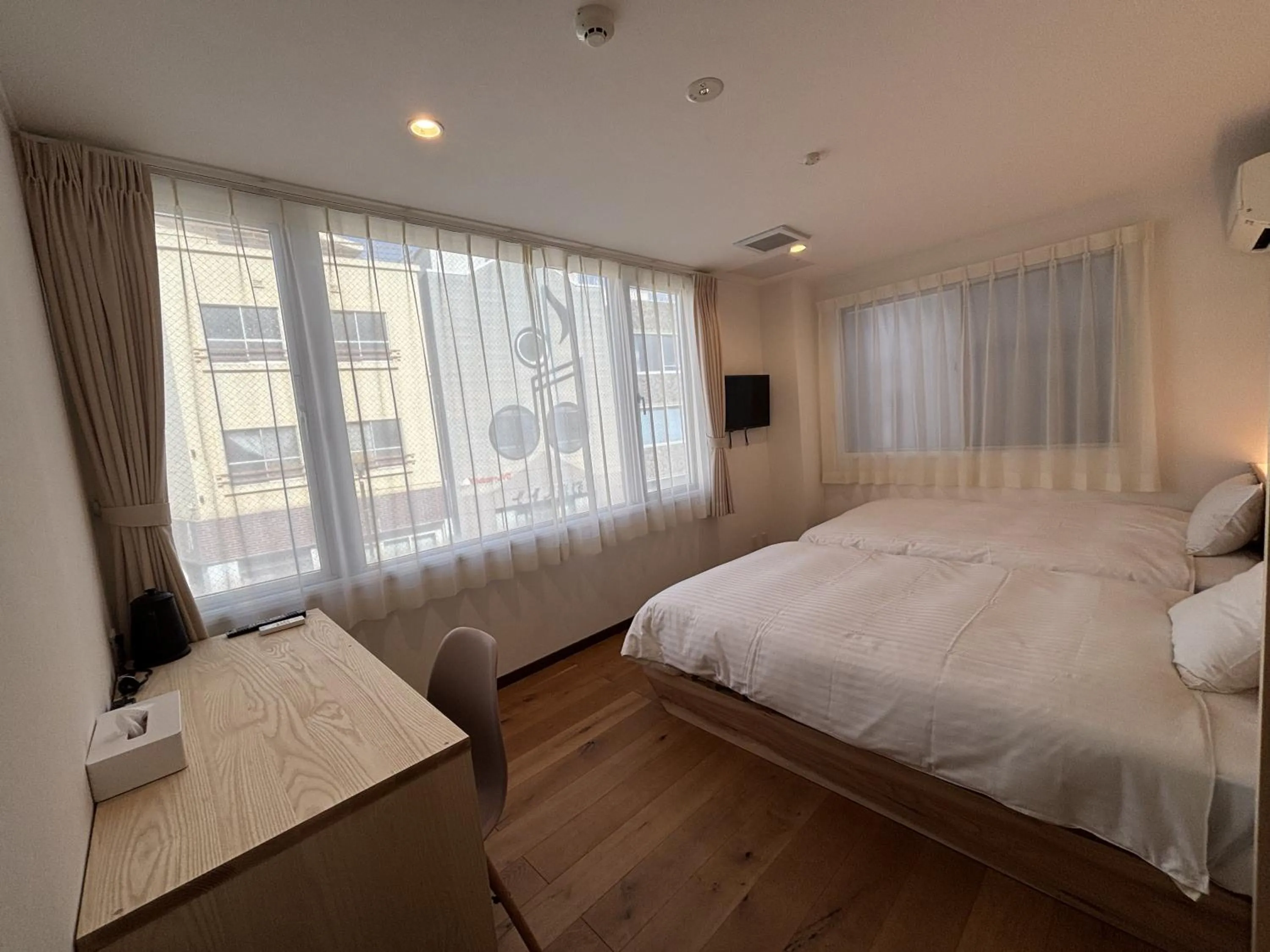 Photo of the whole room, Bed in nirasakiyaSTAY