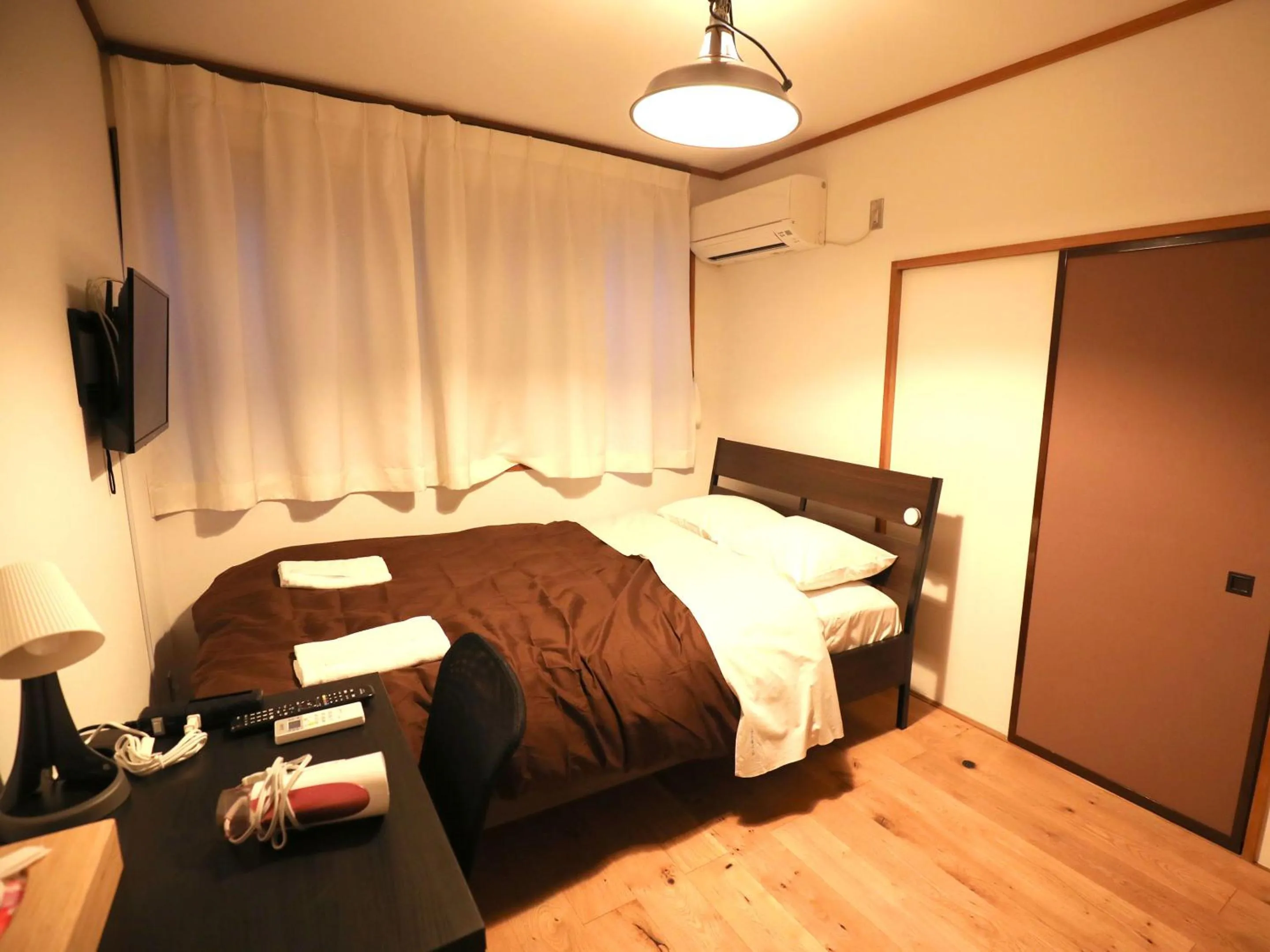 Bedroom in chAho Hostel Nirasaki / Outdoor Base