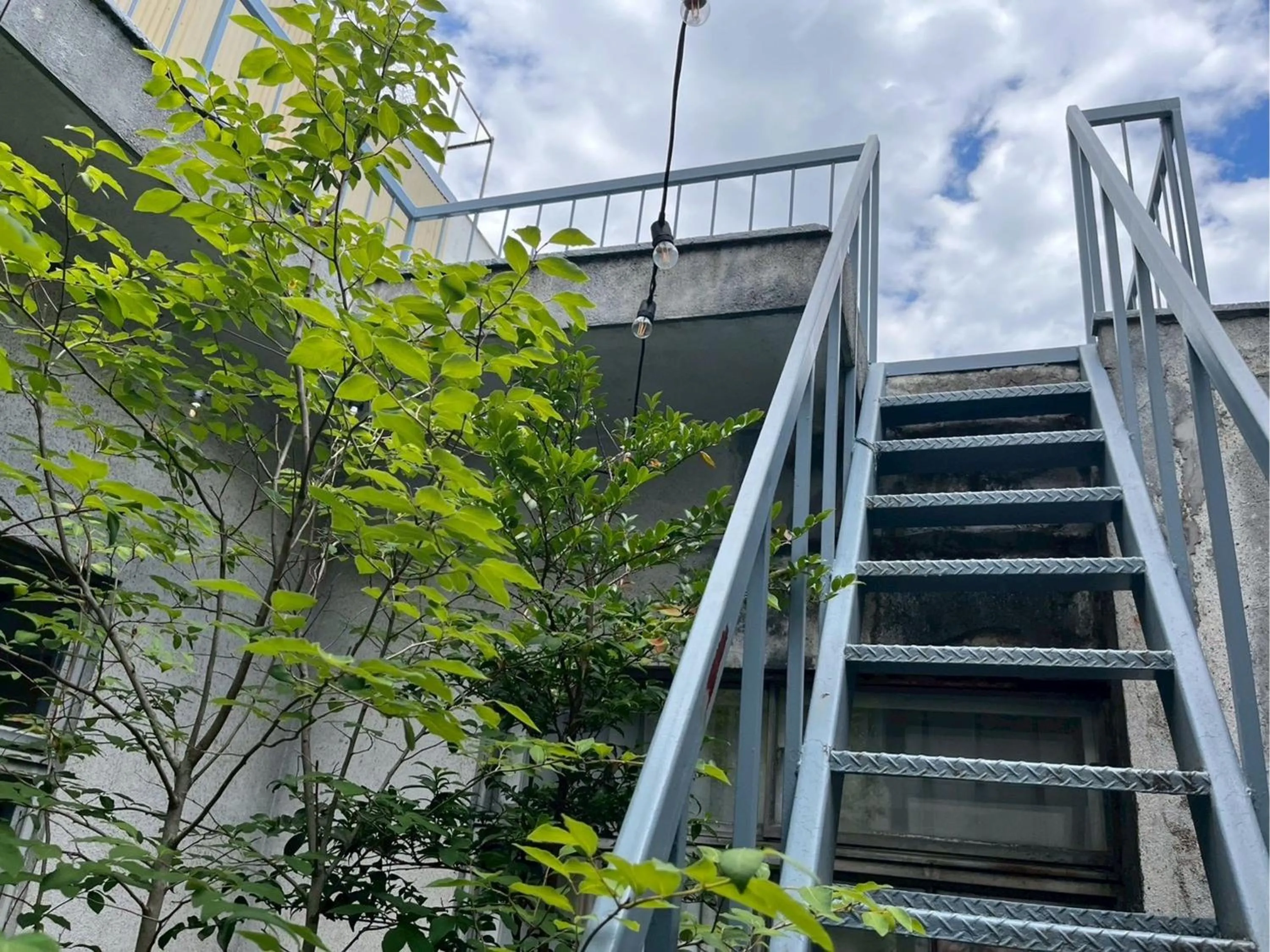 Area and facilities in nirasakiyaSTAY