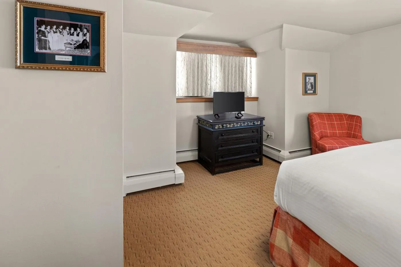 Bedroom, Bed in von Trapp Family Lodge & Resort