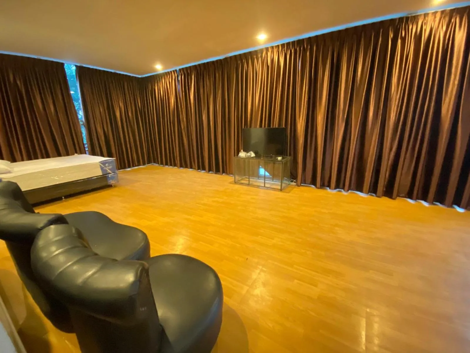 Seating area in De'Tonga Hotel