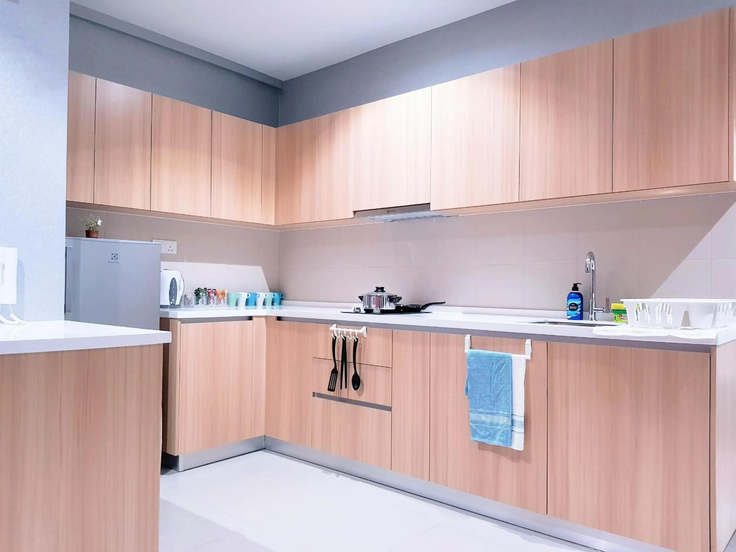 Kitchen or kitchenette in Casa Sabrina's Family Suite @ Liberty i-City, Shah Alam