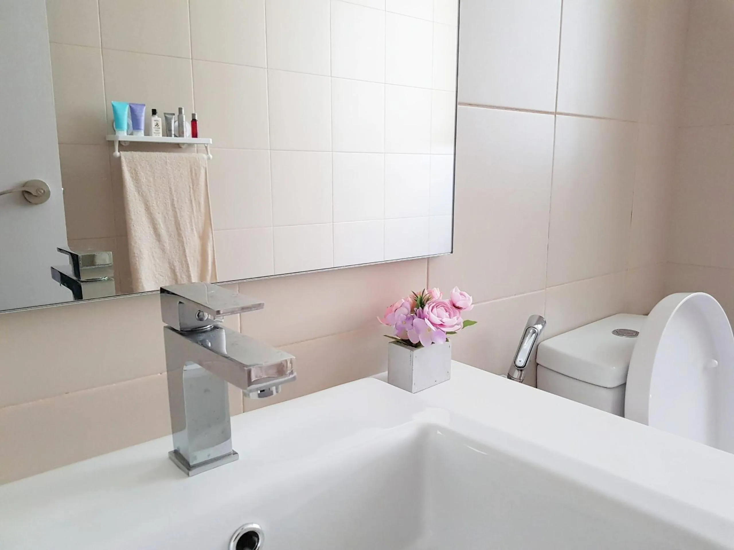 Bathroom in Casa Sabrina's Family Suite @ Liberty i-City, Shah Alam