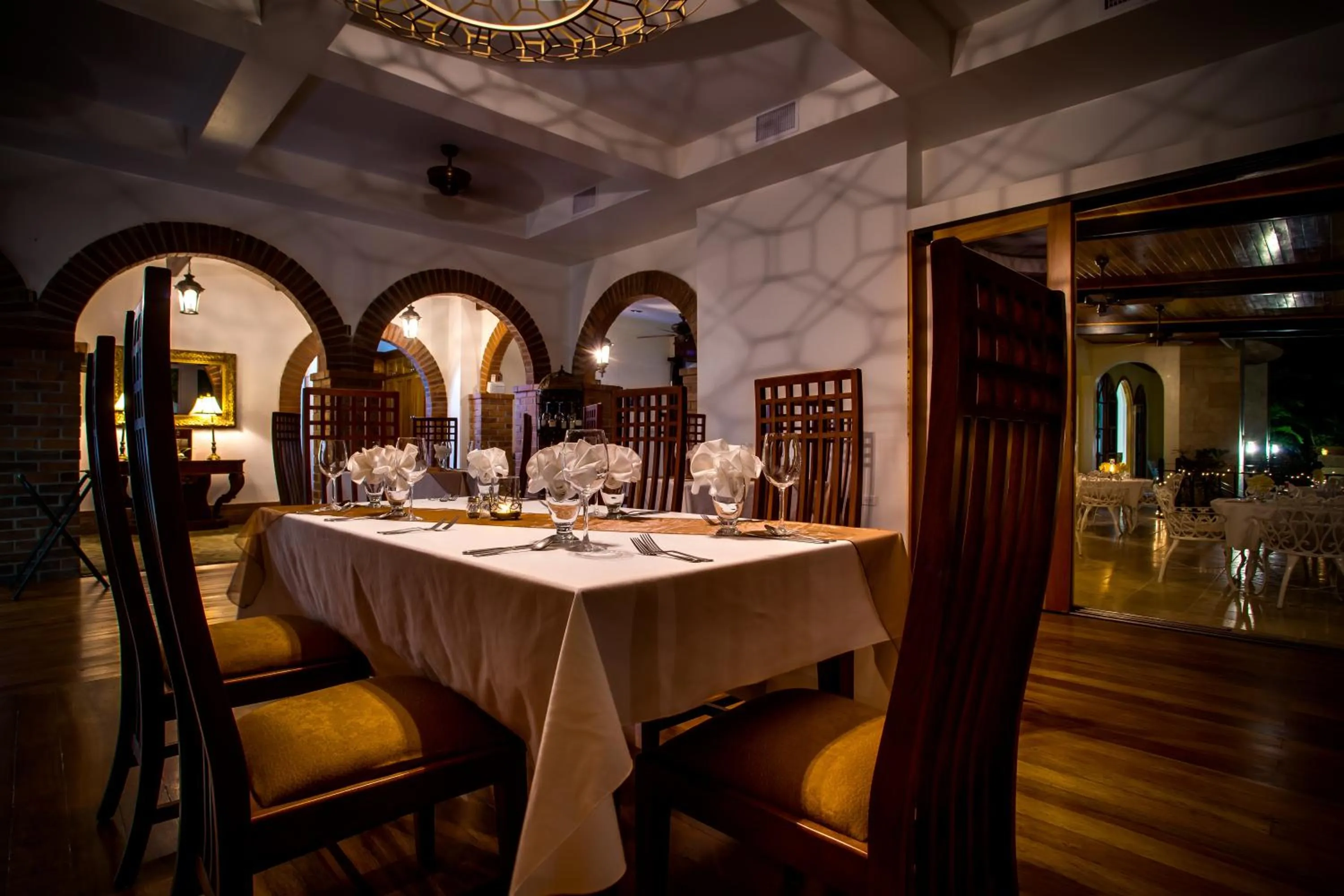 Restaurant/places to eat in San Ignacio Resort Hotel