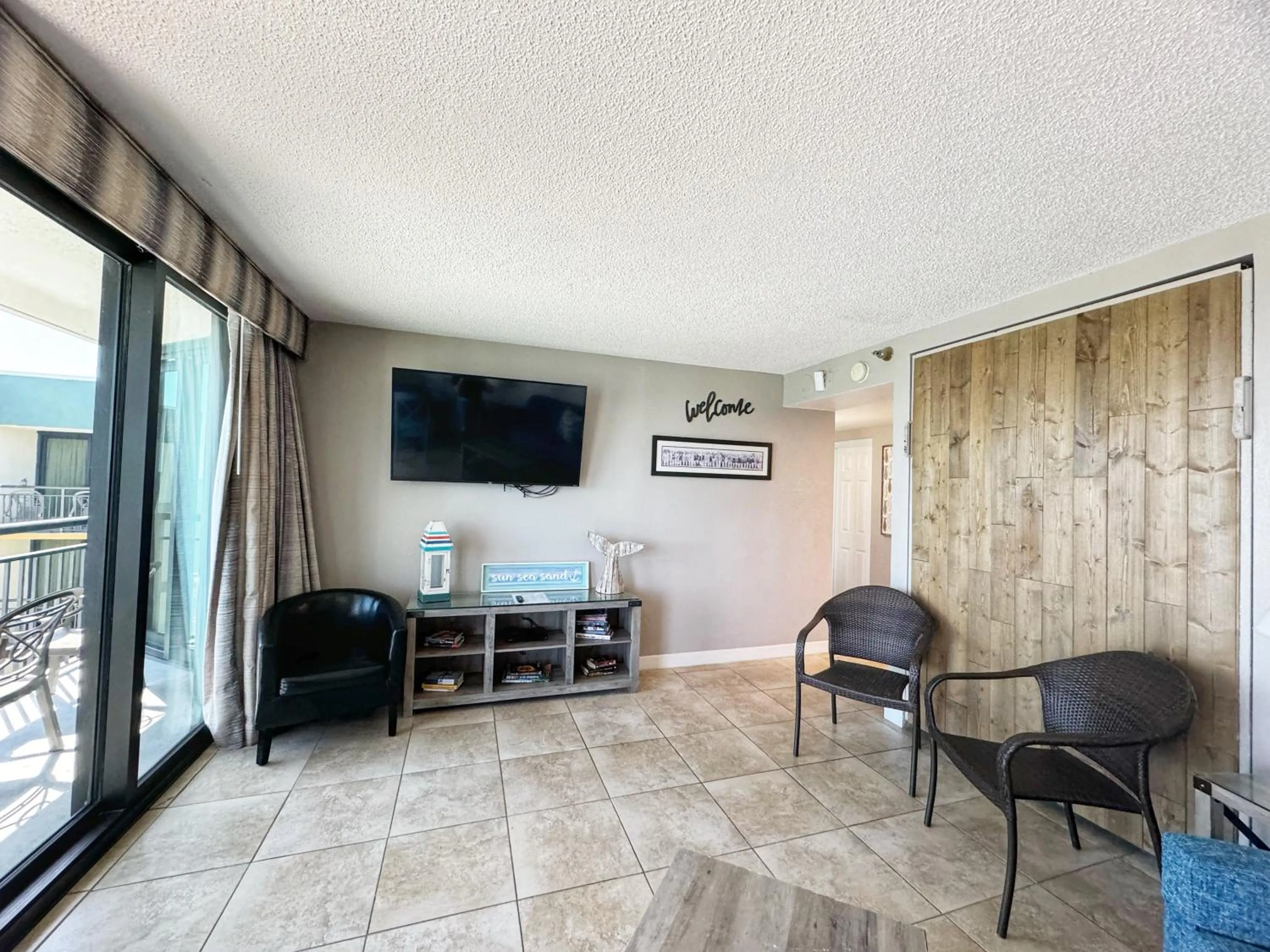 Living room in Ocean-Front Condos at Patricia Grand