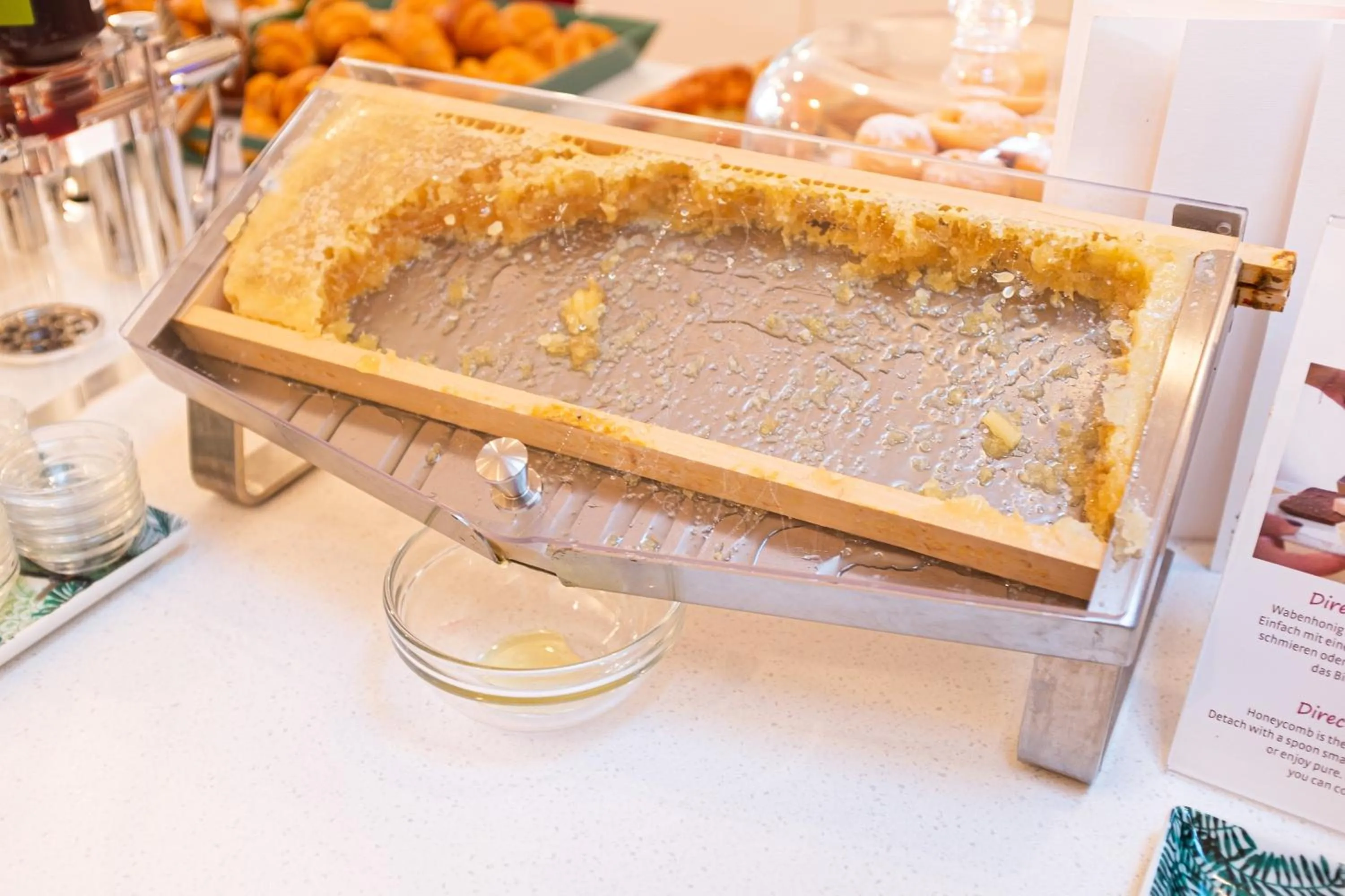 Breakfast in Hotel Baia Azzurra - Lake Front