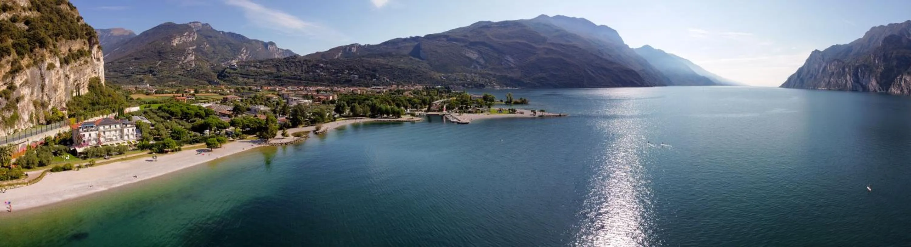 Bird's eye view in Hotel Baia Azzurra - Lake Front