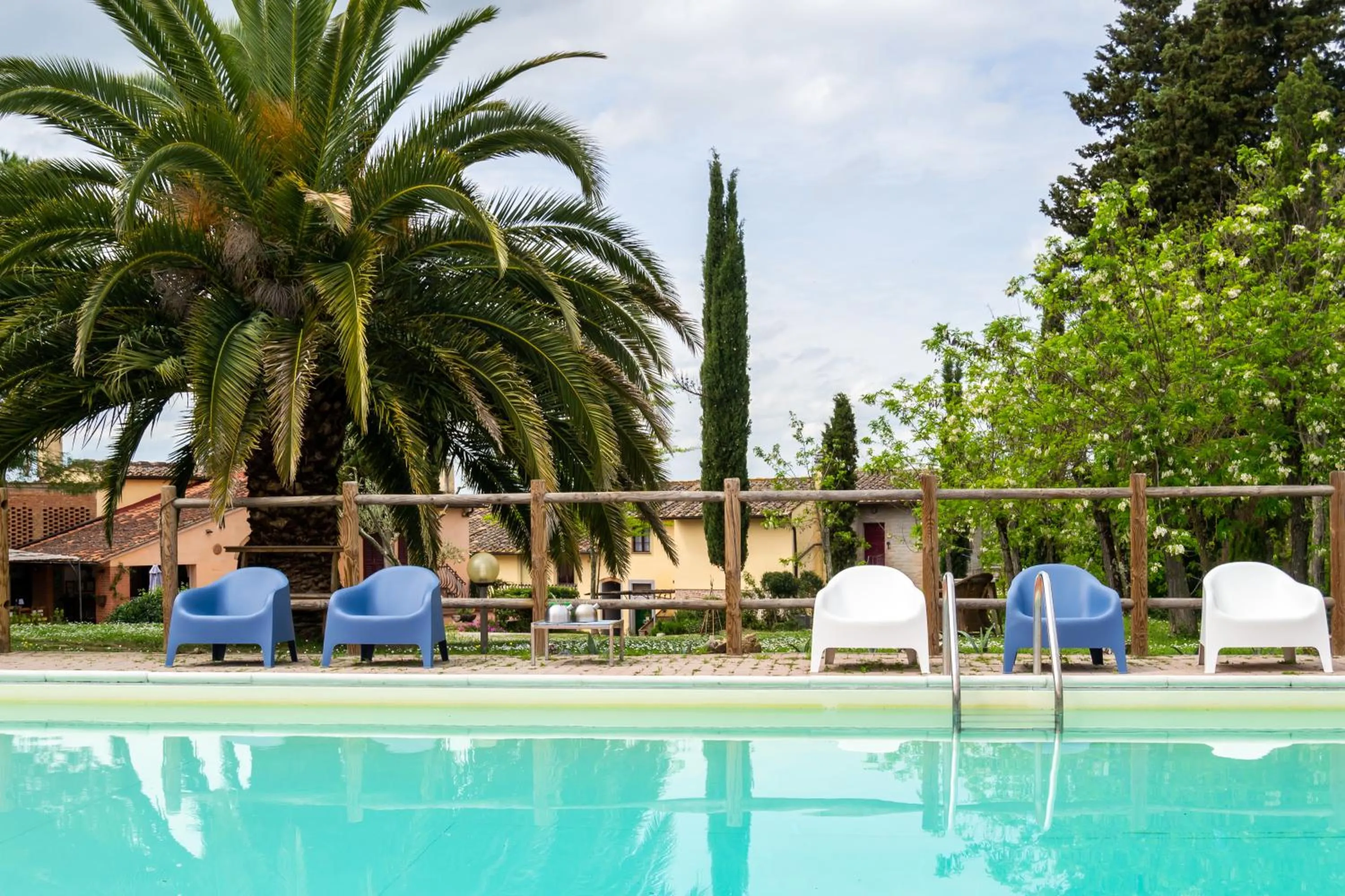 Swimming pool in Torre Rasa