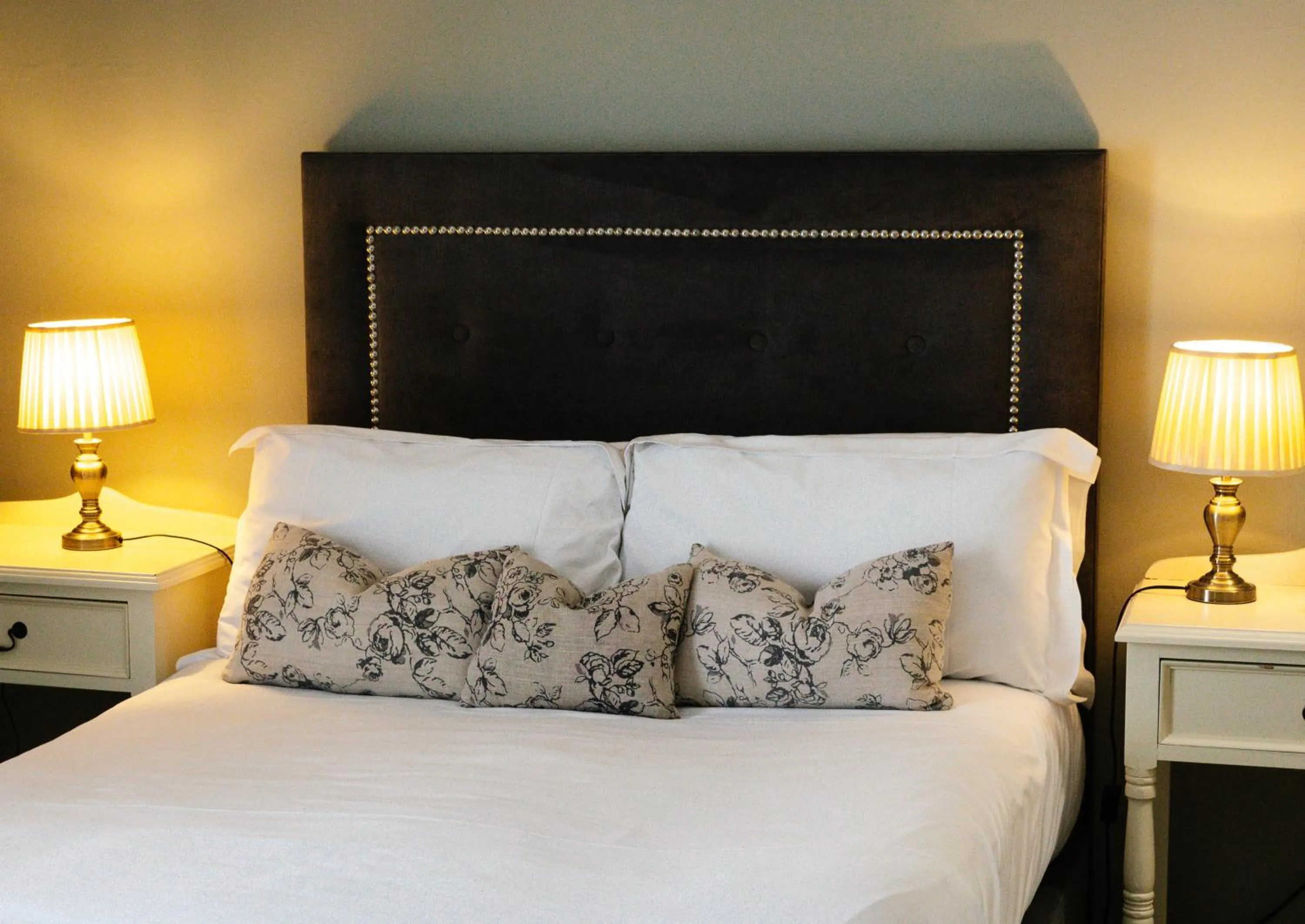 Bed in Conyngham Arms Hotel