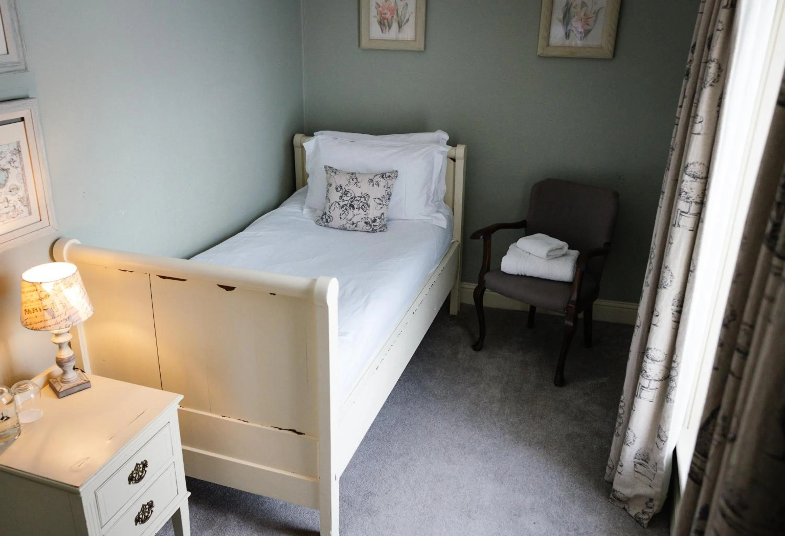 Bed in Conyngham Arms Hotel