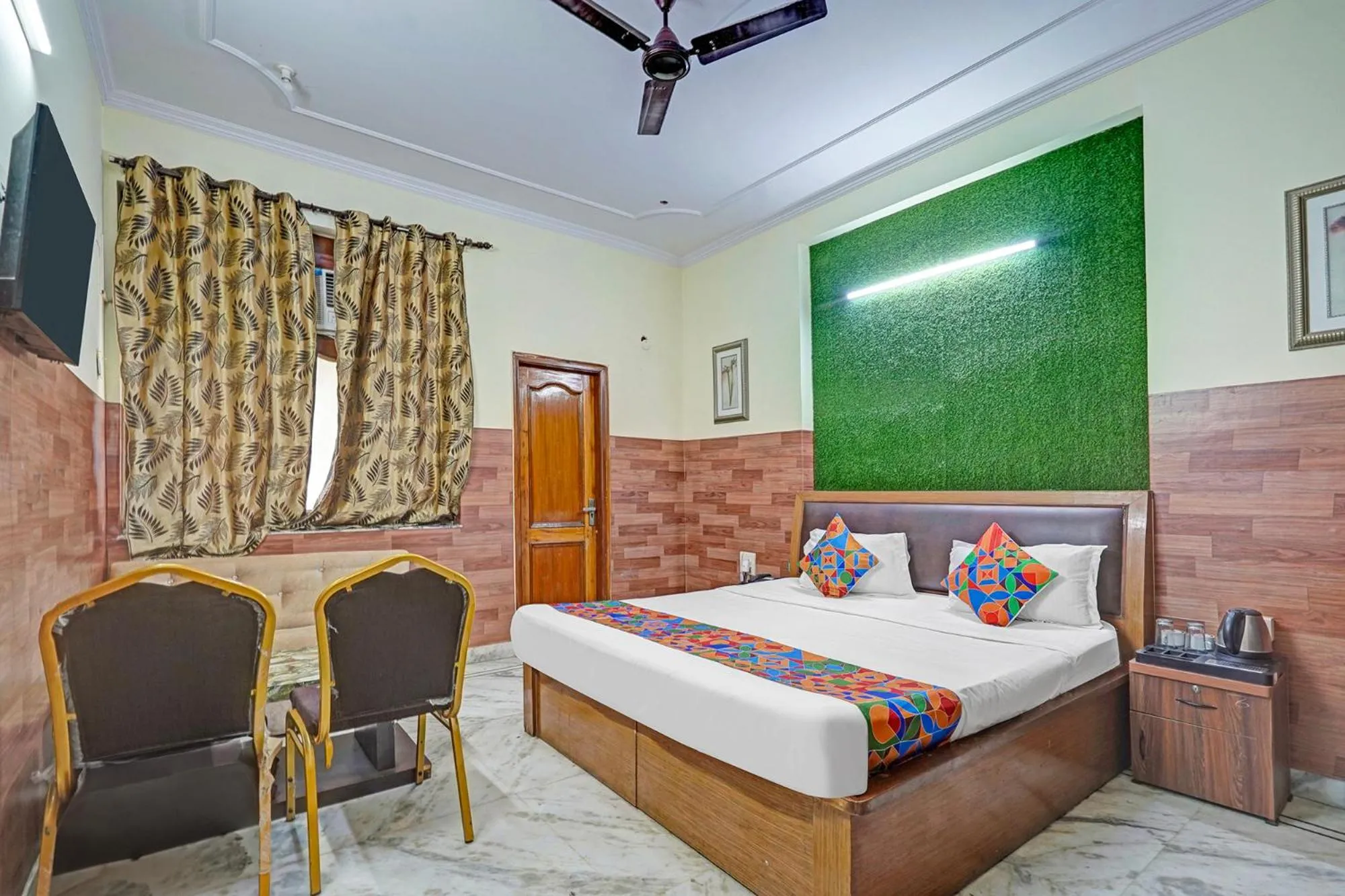 Bed in FabHotel The Everest 43