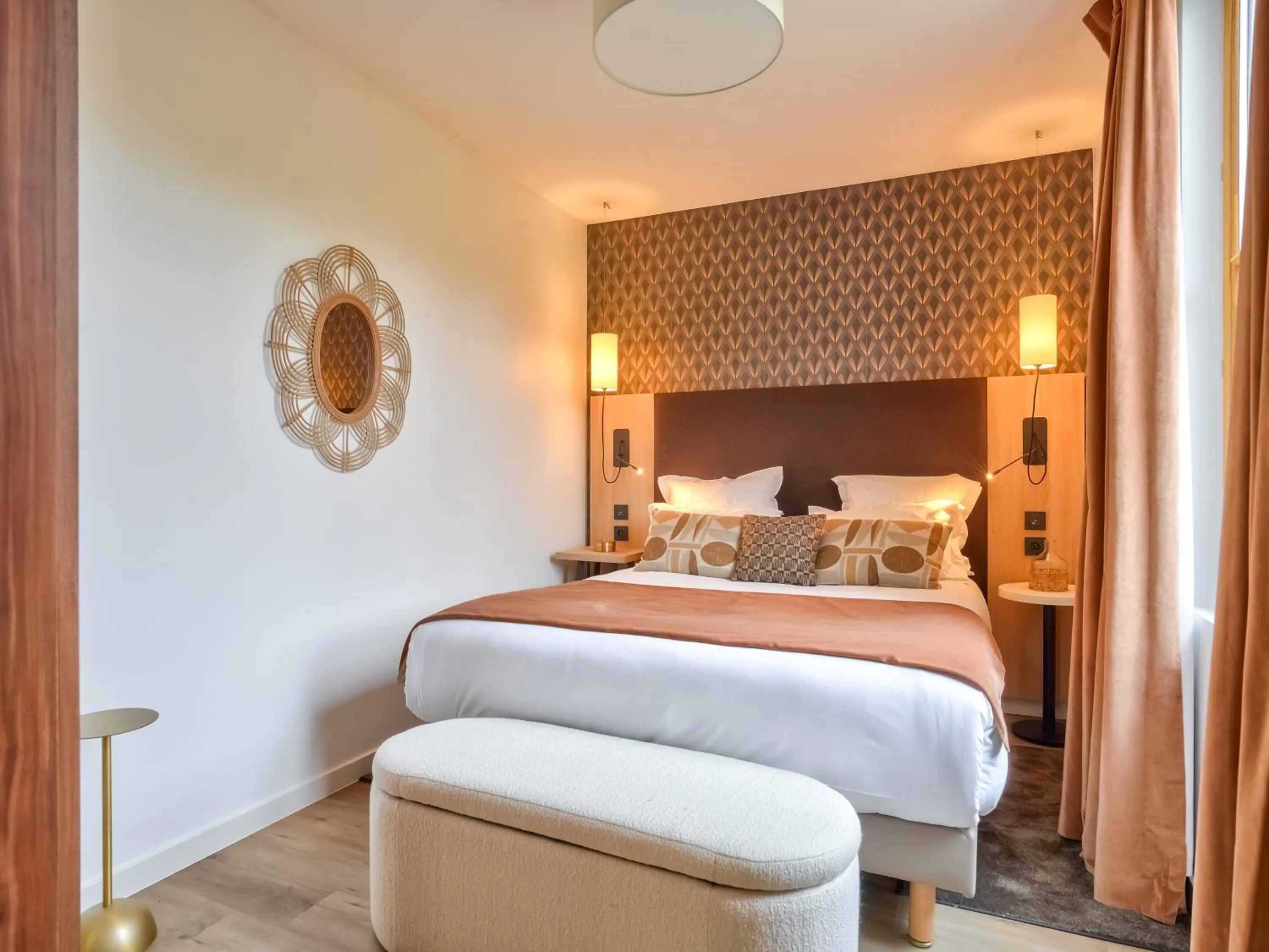 Bedroom, Bed in Residhome Paris Saclay " Bures sur Yvette "