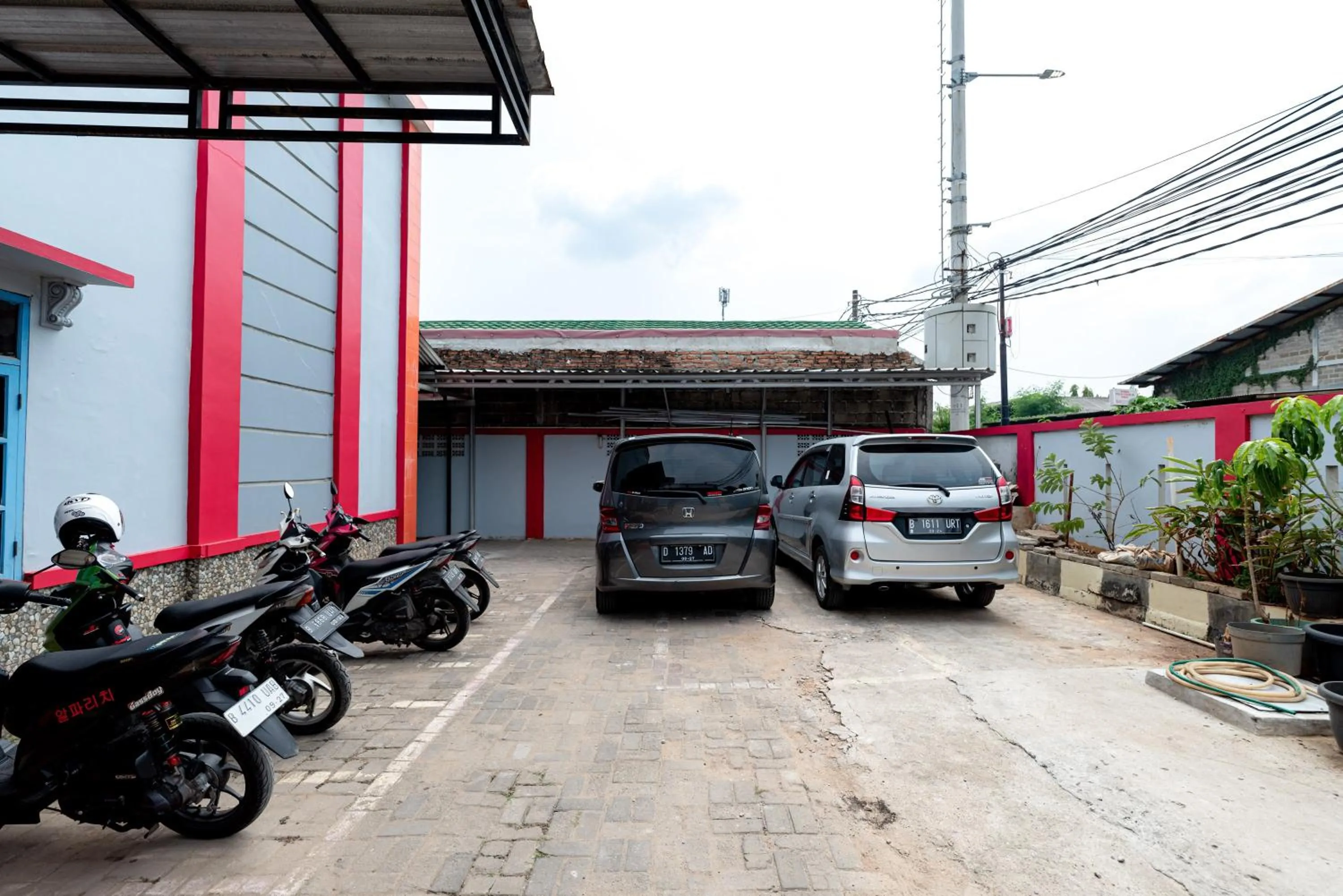 Property building in RedDoorz near Kelapa Gading