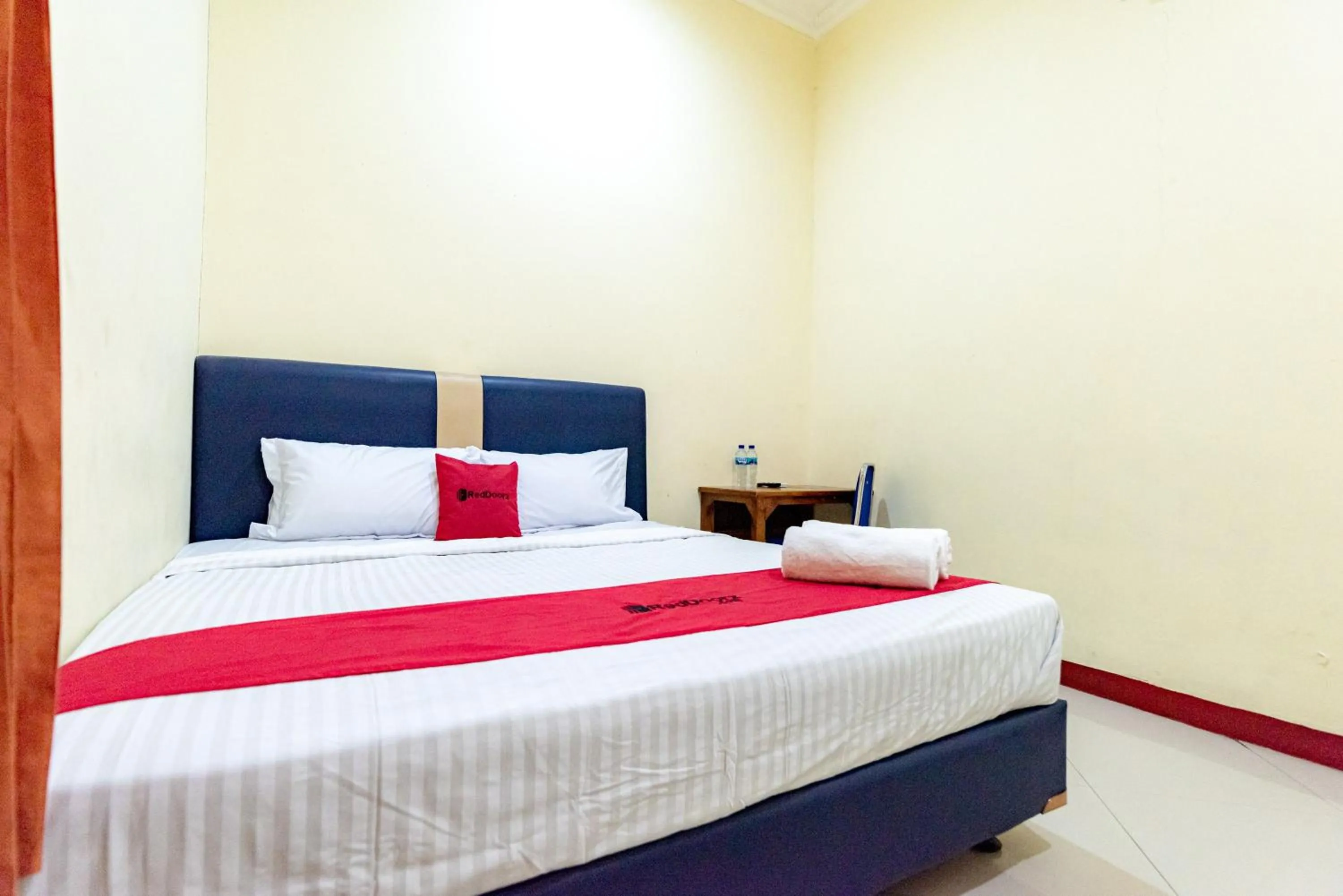 Bed in RedDoorz near Kelapa Gading