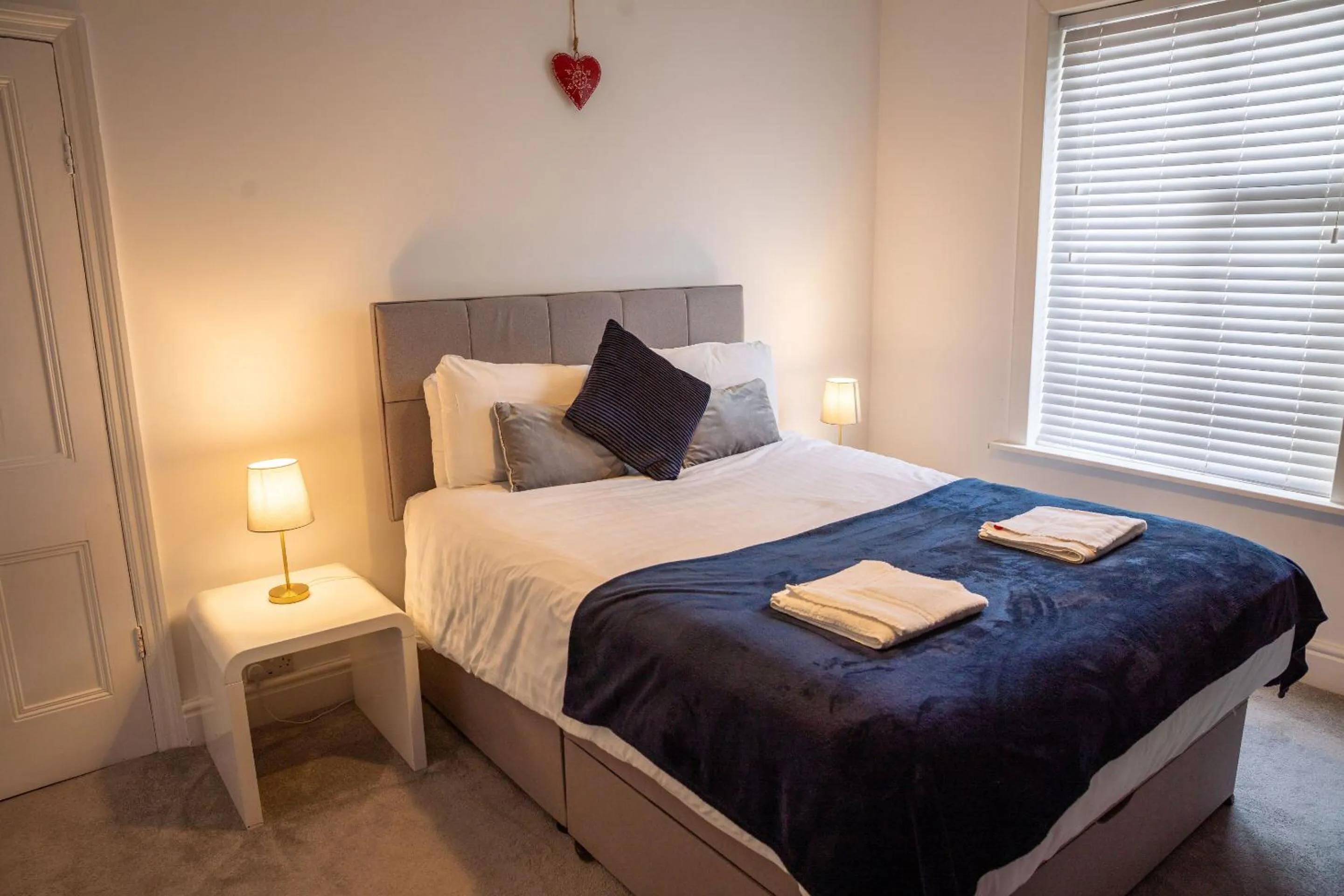 Bedroom, Bed in Sapphire House By Sasco