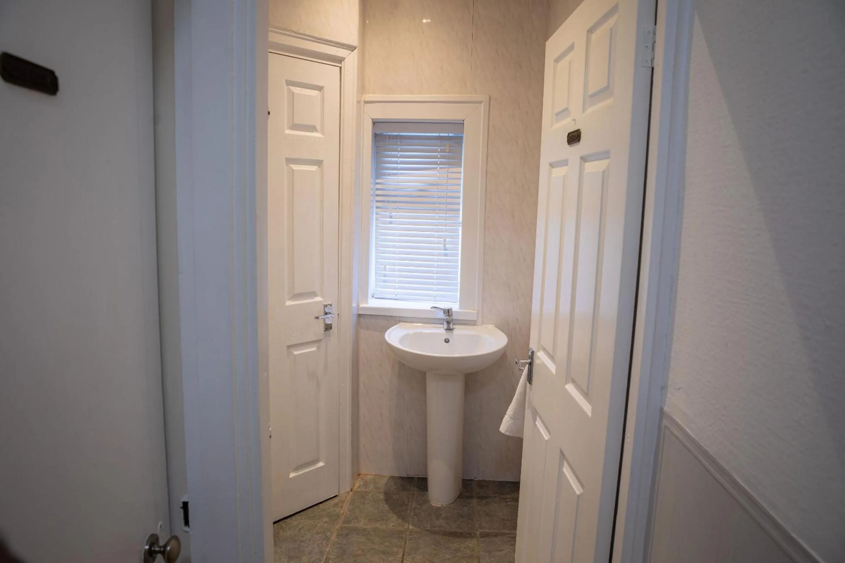 Bathroom in Sapphire House By Sasco