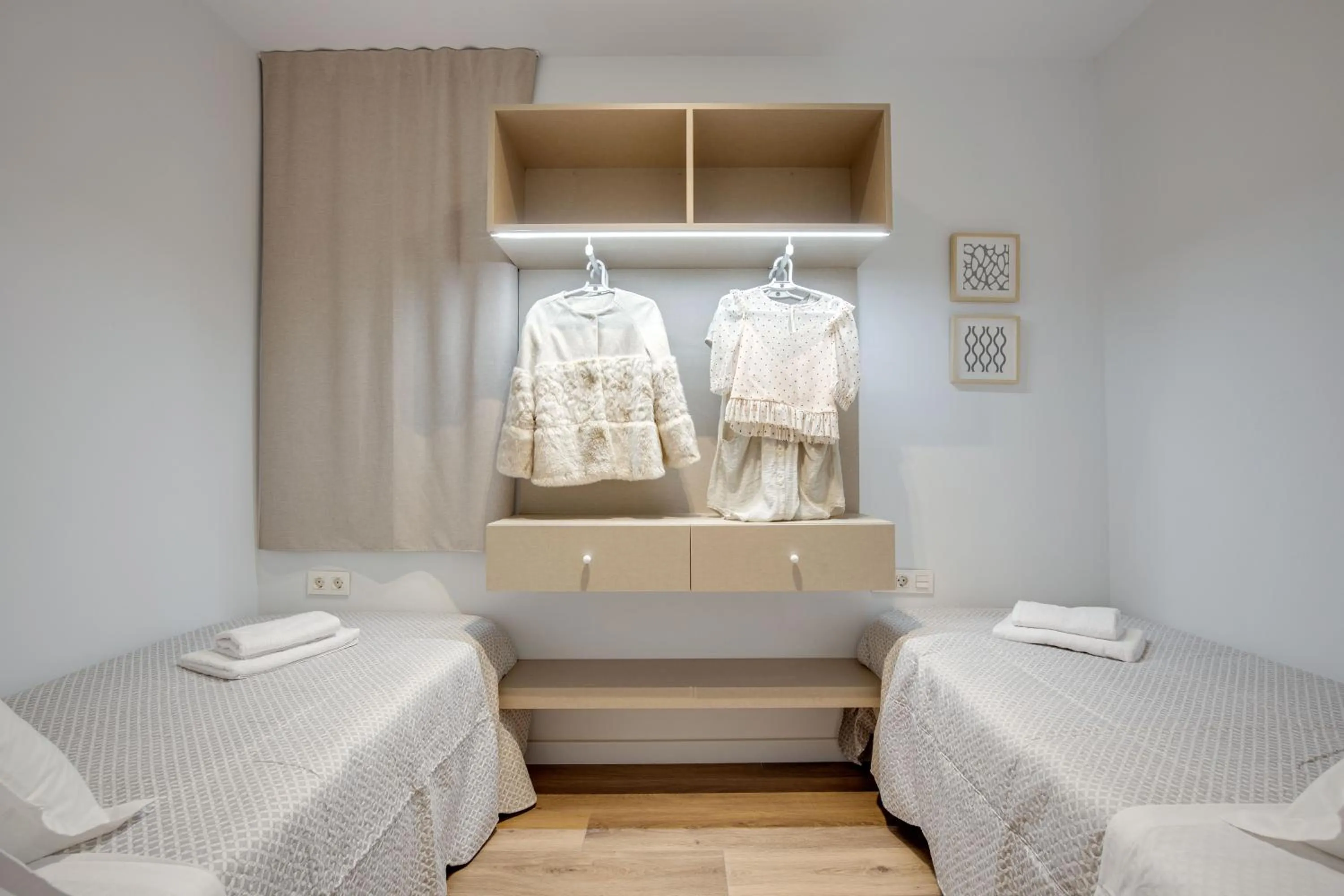 Bed in LucasLand Apartments Barcelona