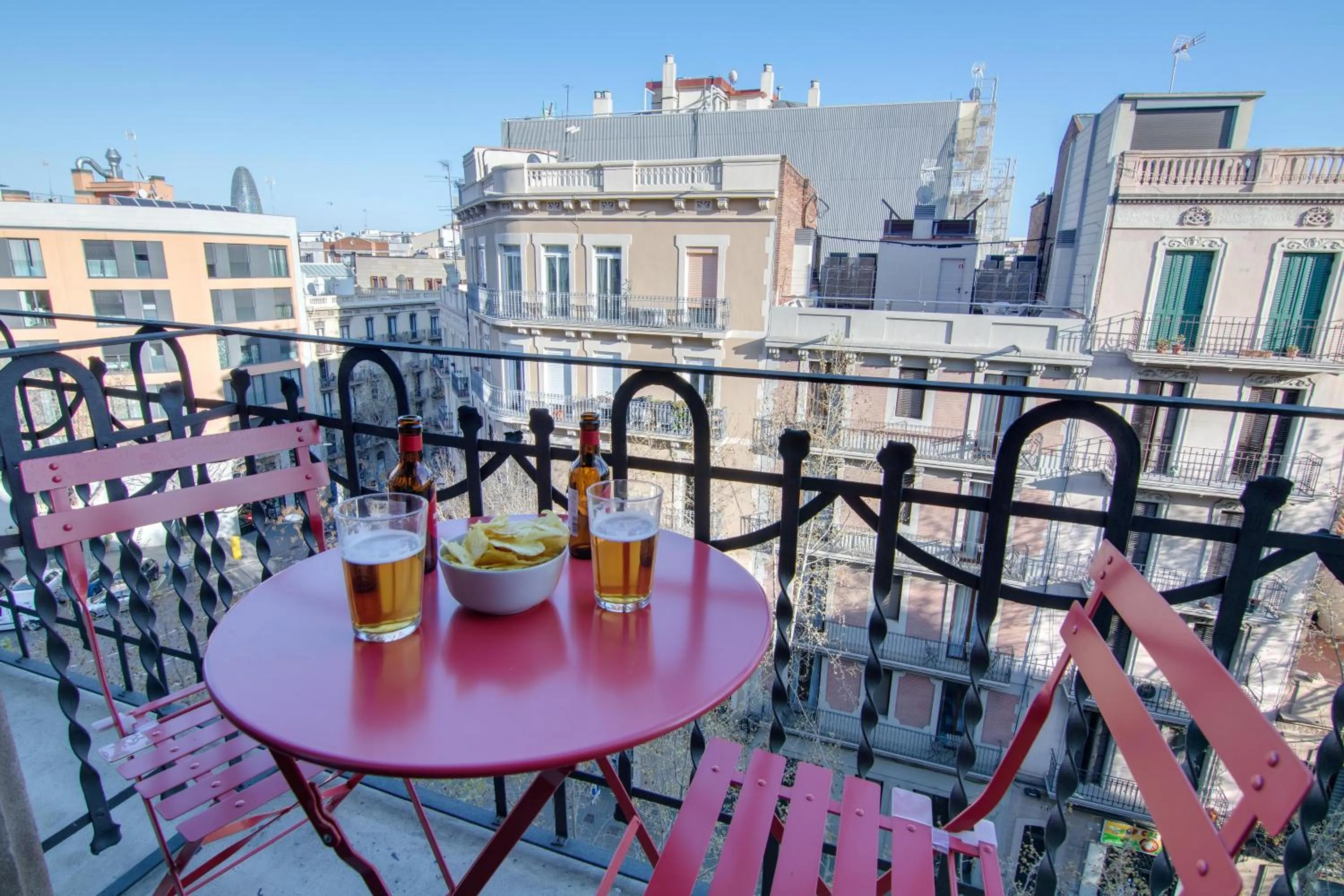 Day in LucasLand Apartments Barcelona