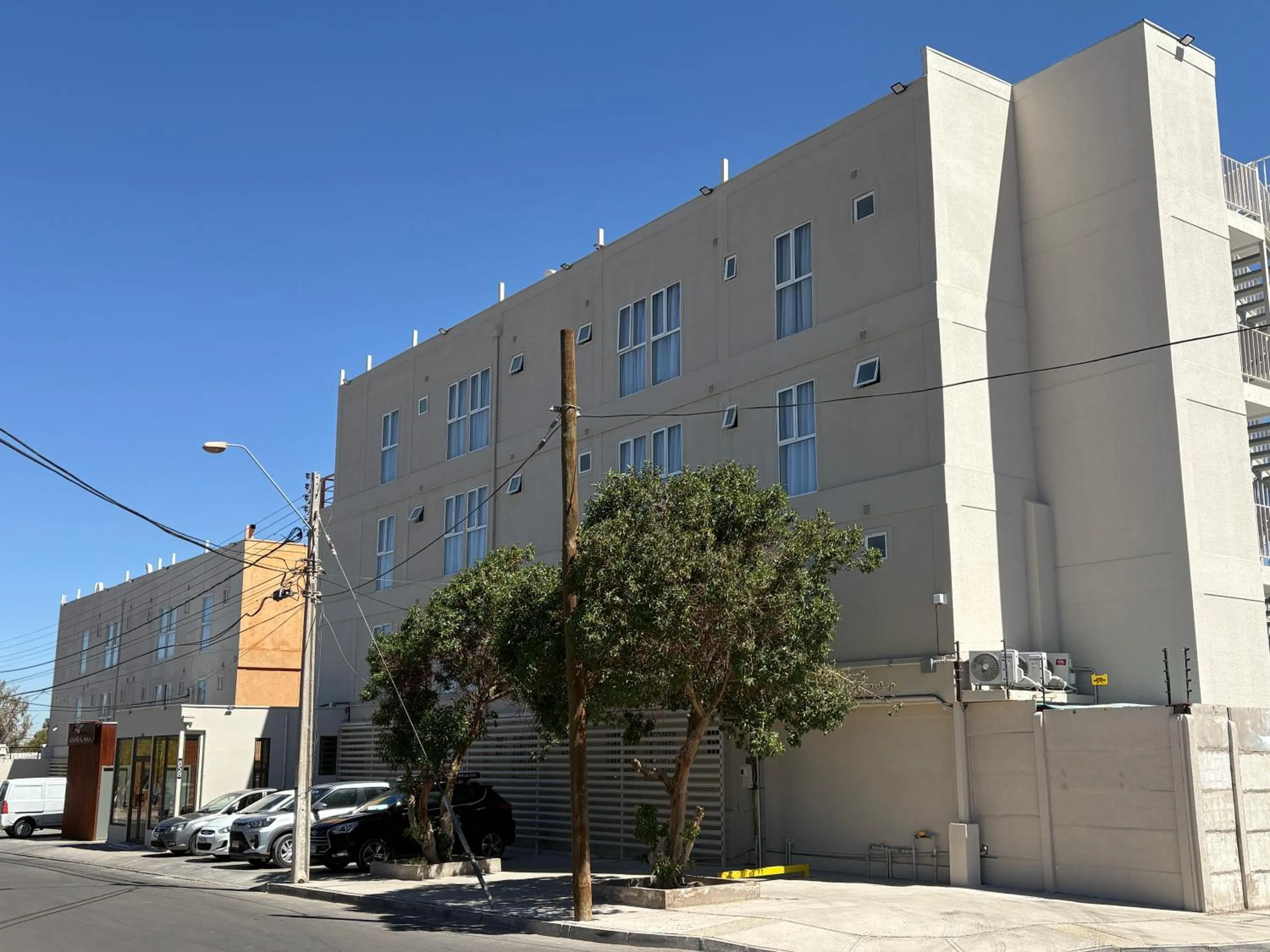 Property building in Atankalama