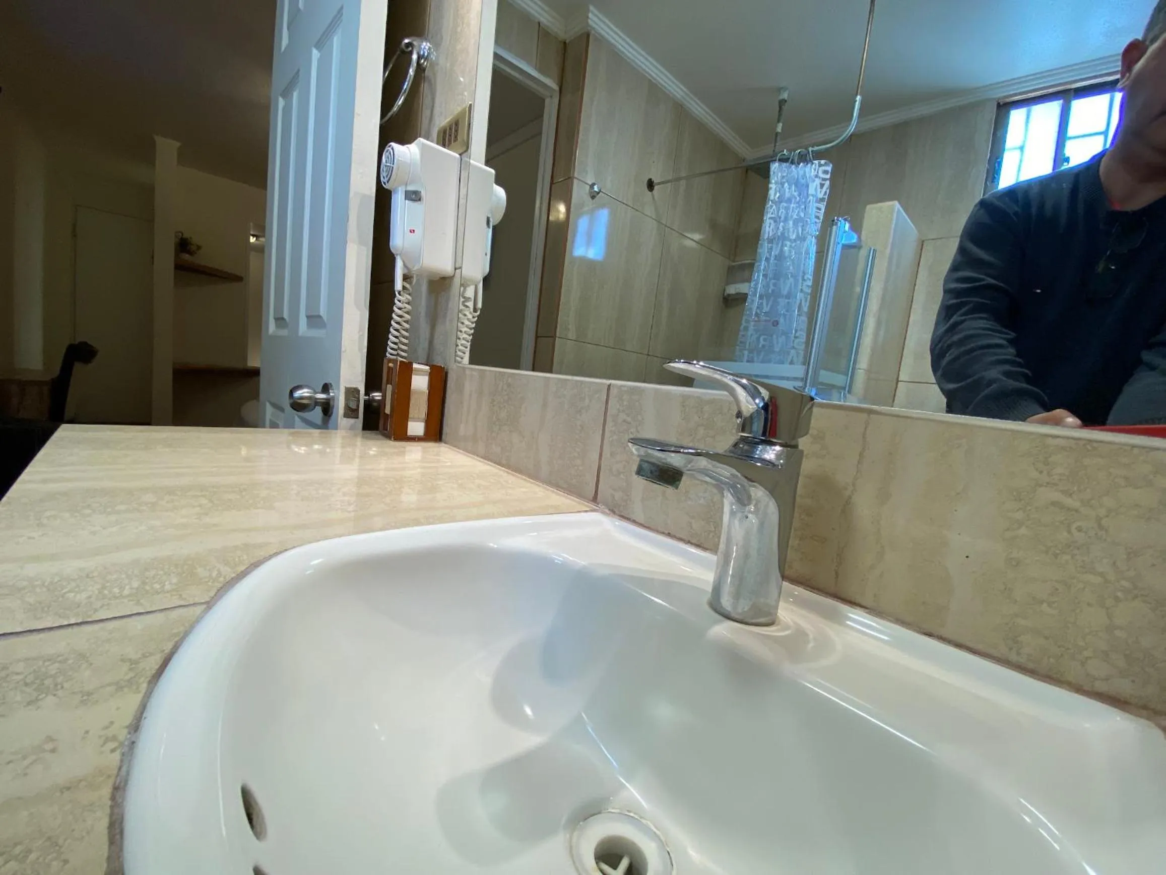 Bathroom in Atankalama