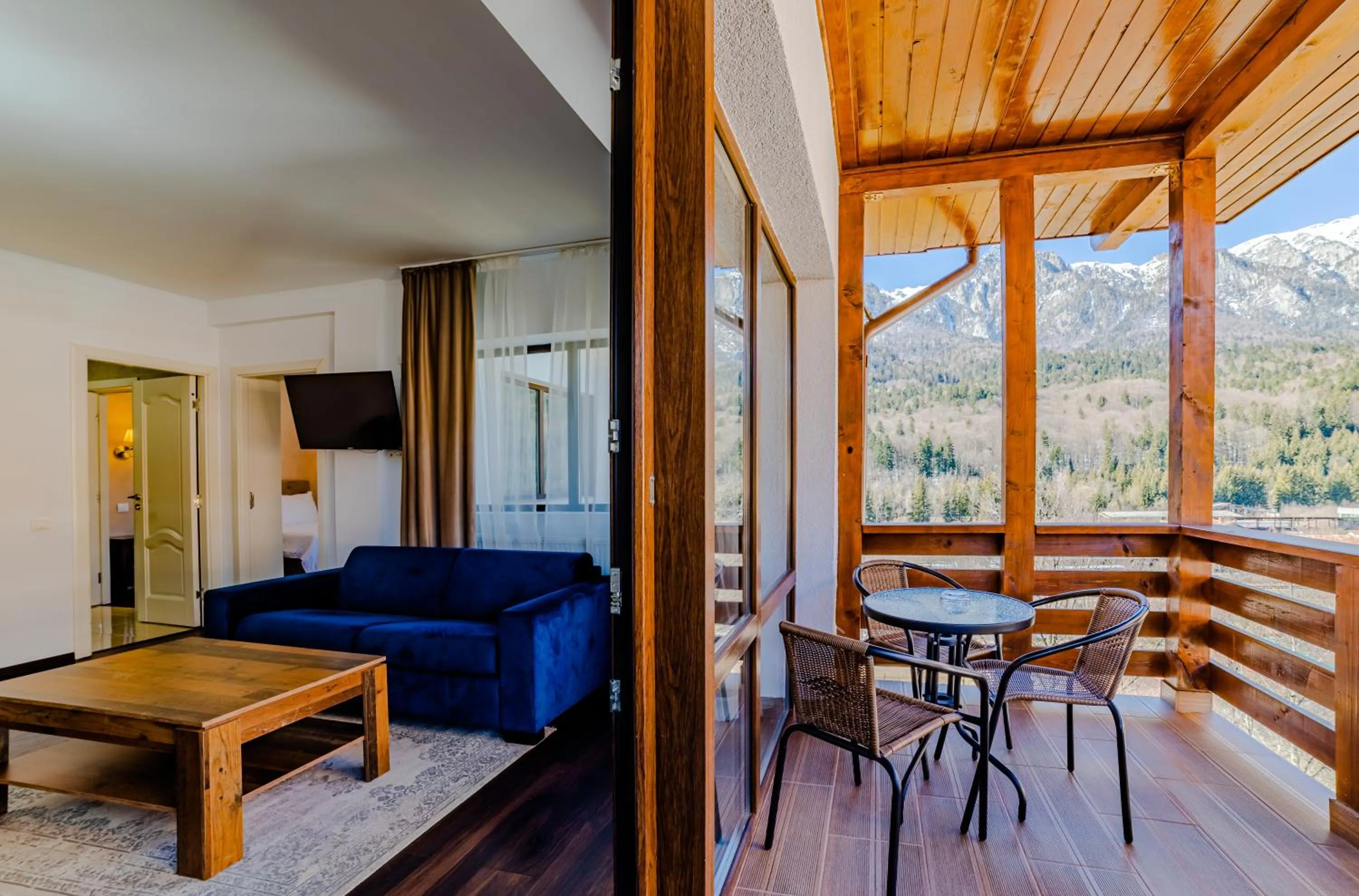 Decorative detail in Yael Luxury Apartments 3