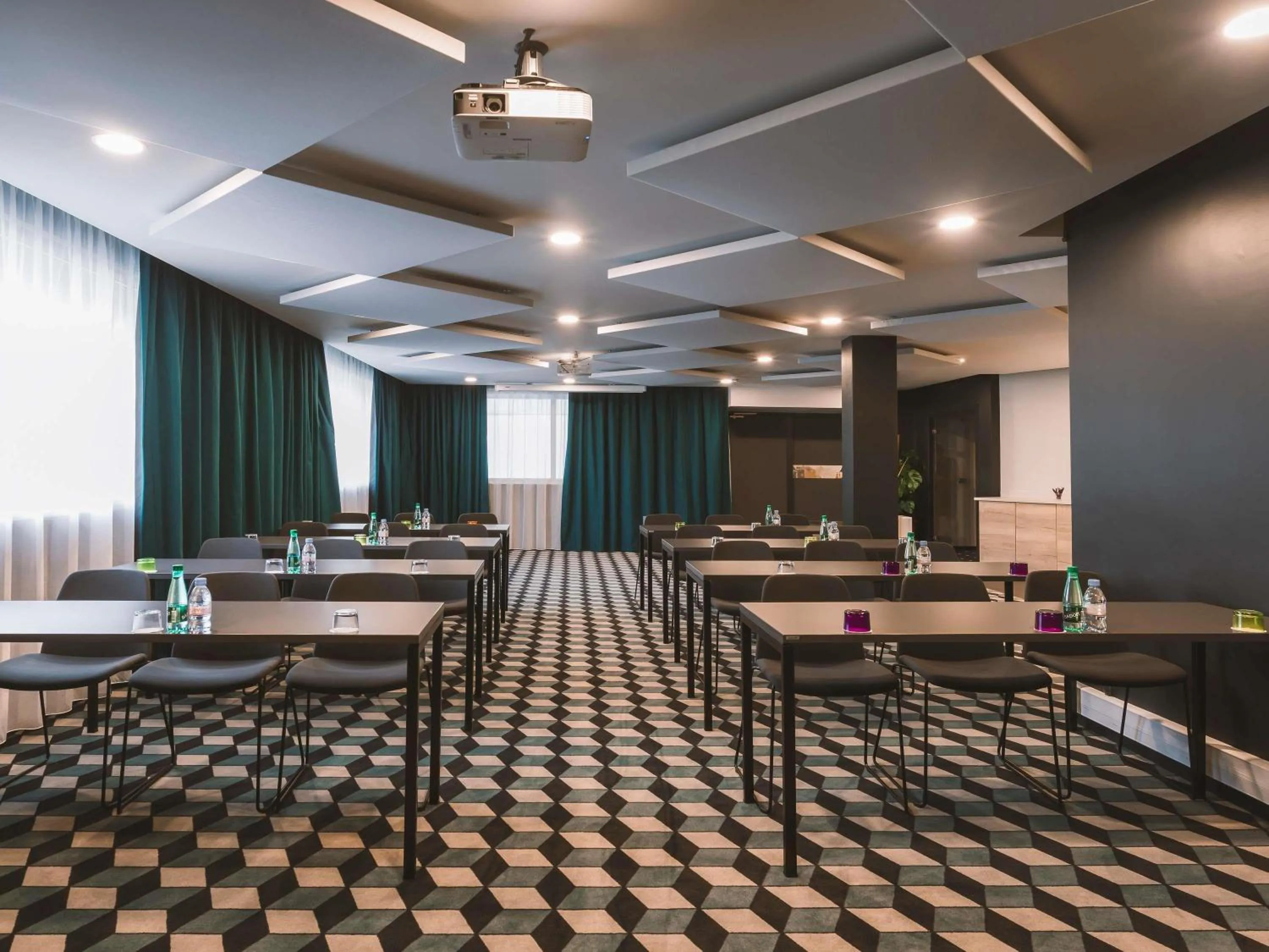 Meeting/conference room in Mercure Bordeaux Centre Ville