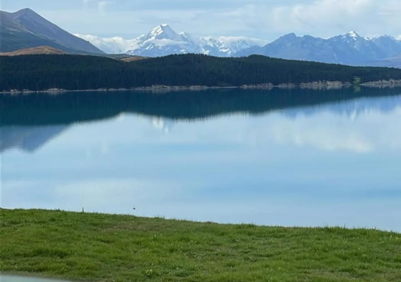 Nearby landmark in Mt Cook Lakeside Retreat